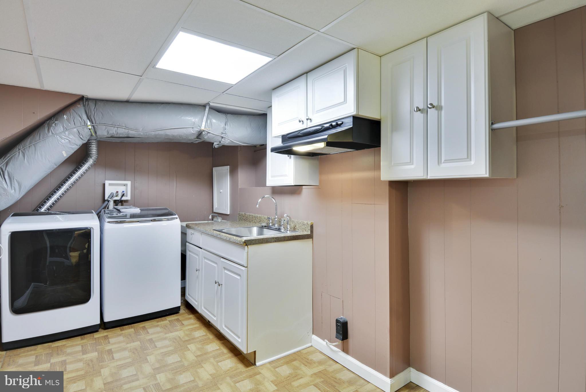 CARROLL KNOLLS - Residential
