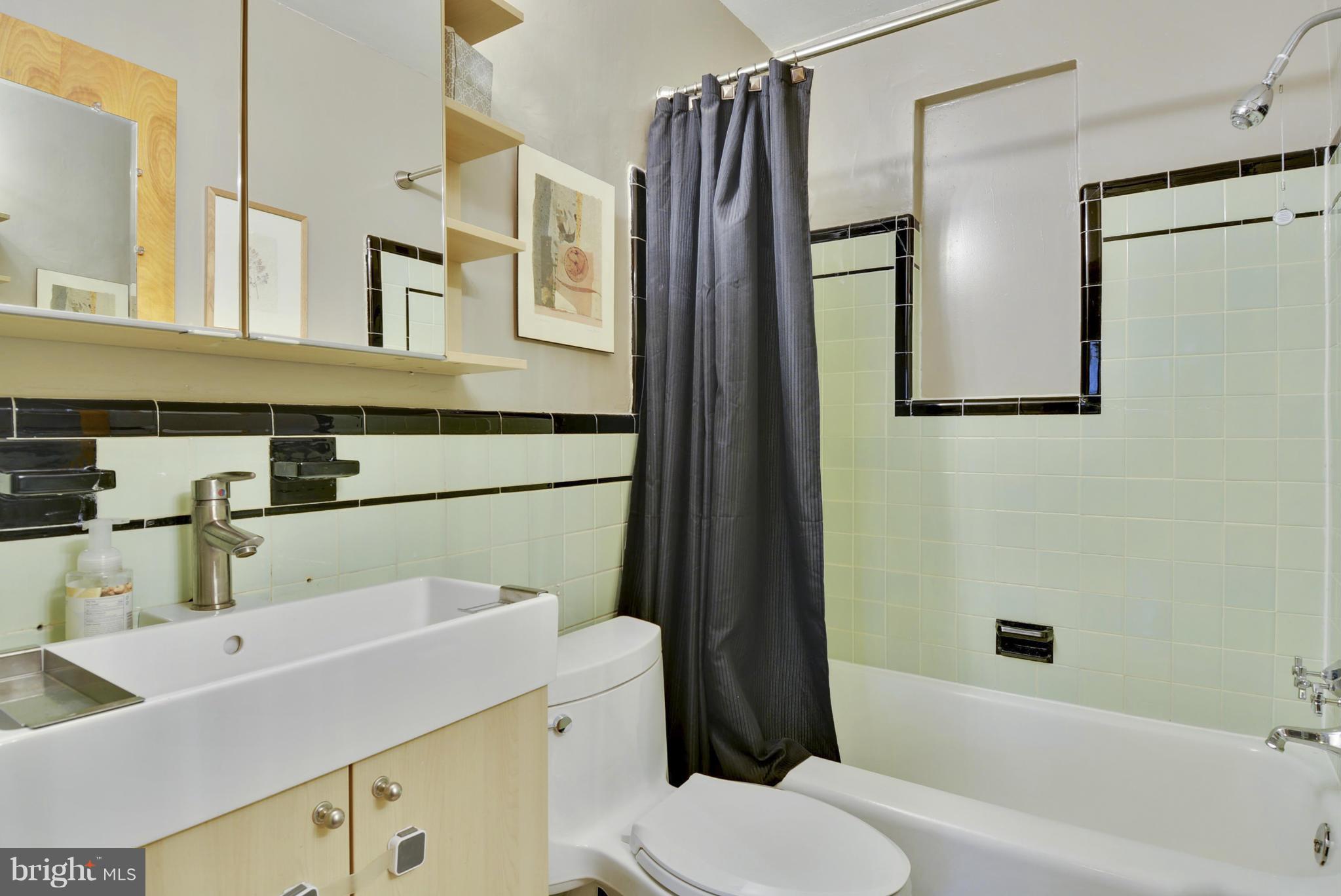 CARROLL KNOLLS - Residential