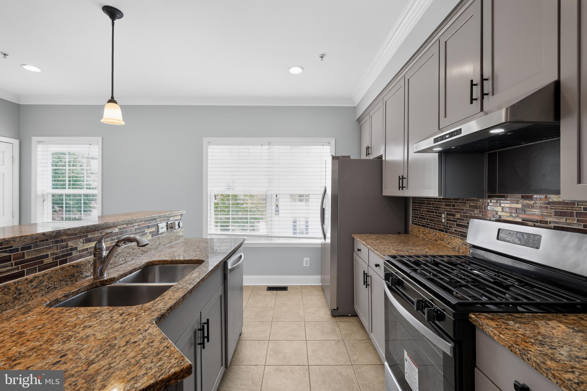CAMDEN CROSSING - Residential