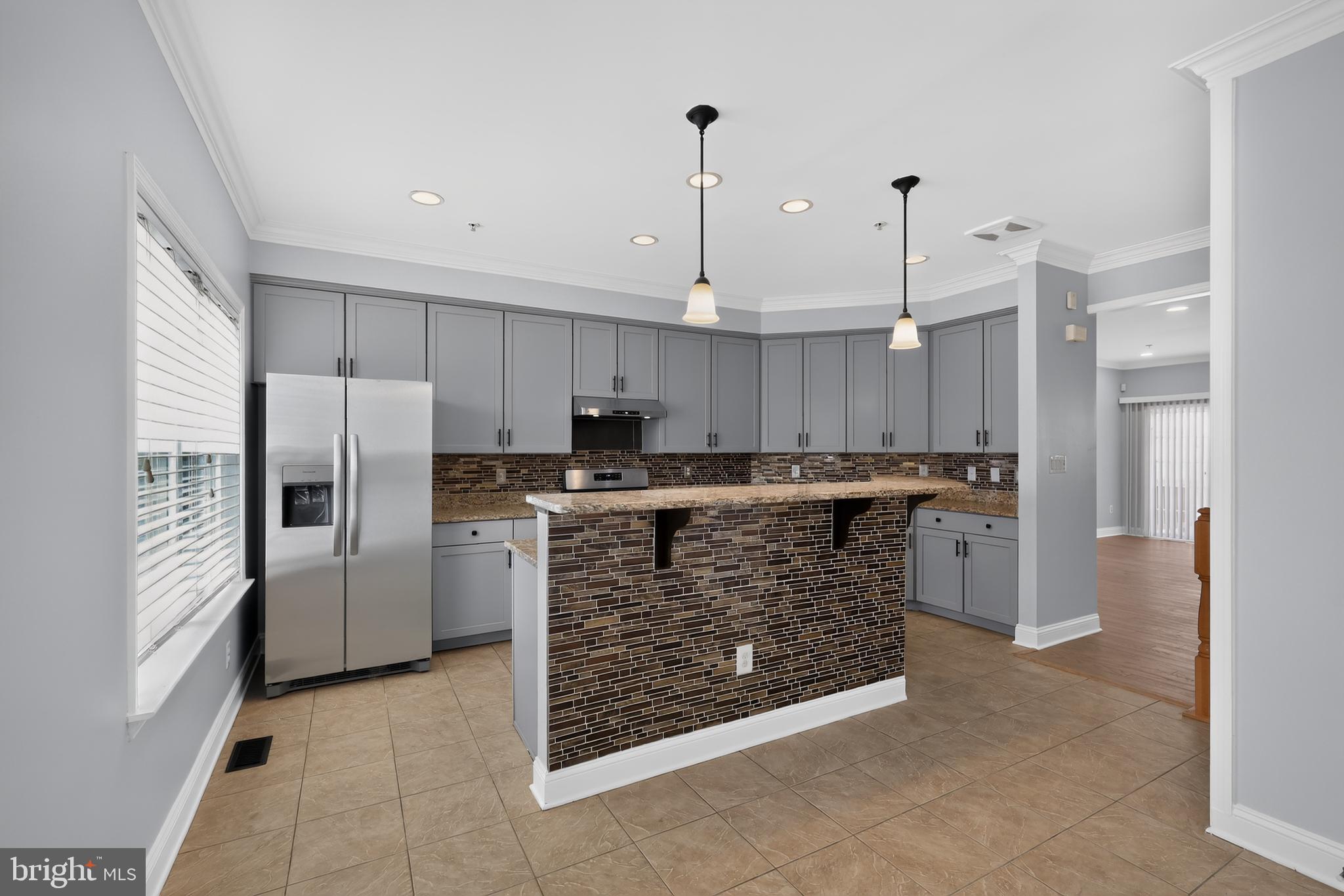 CAMDEN CROSSING - Residential