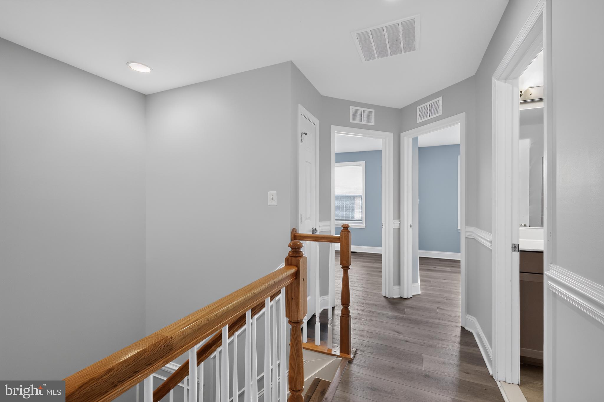 CAMDEN CROSSING - Residential