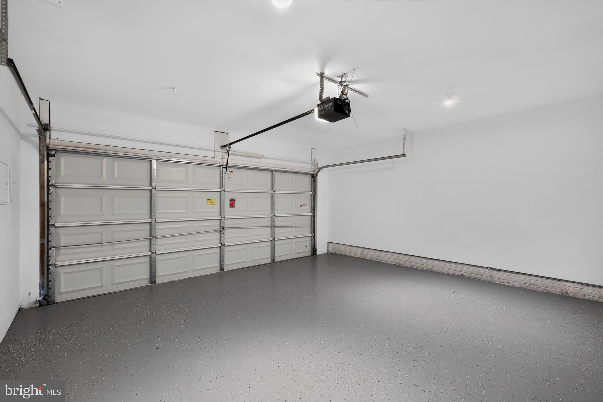 CAMDEN CROSSING - Residential