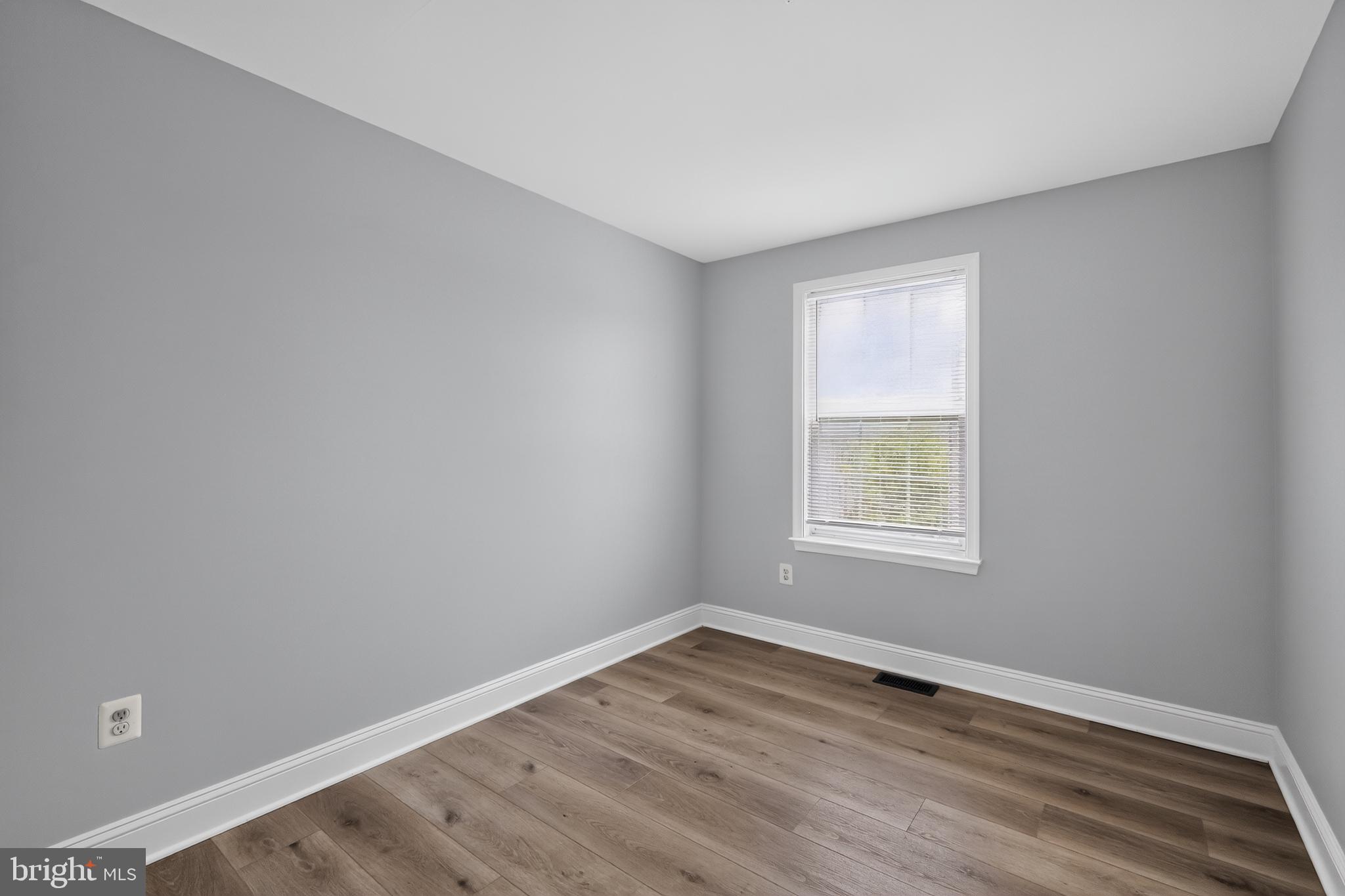 CAMDEN CROSSING - Residential