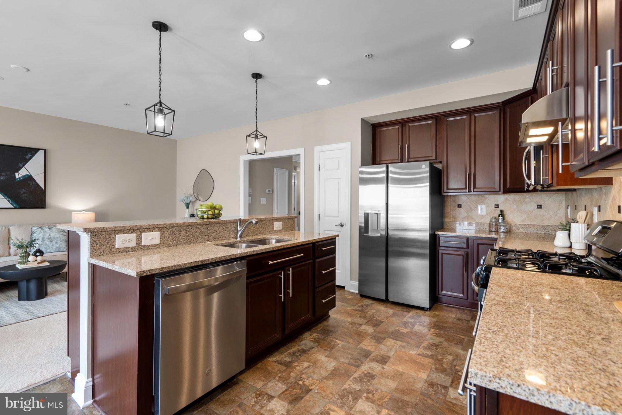 PARKLANDS AT WATKINS MILL - Residential