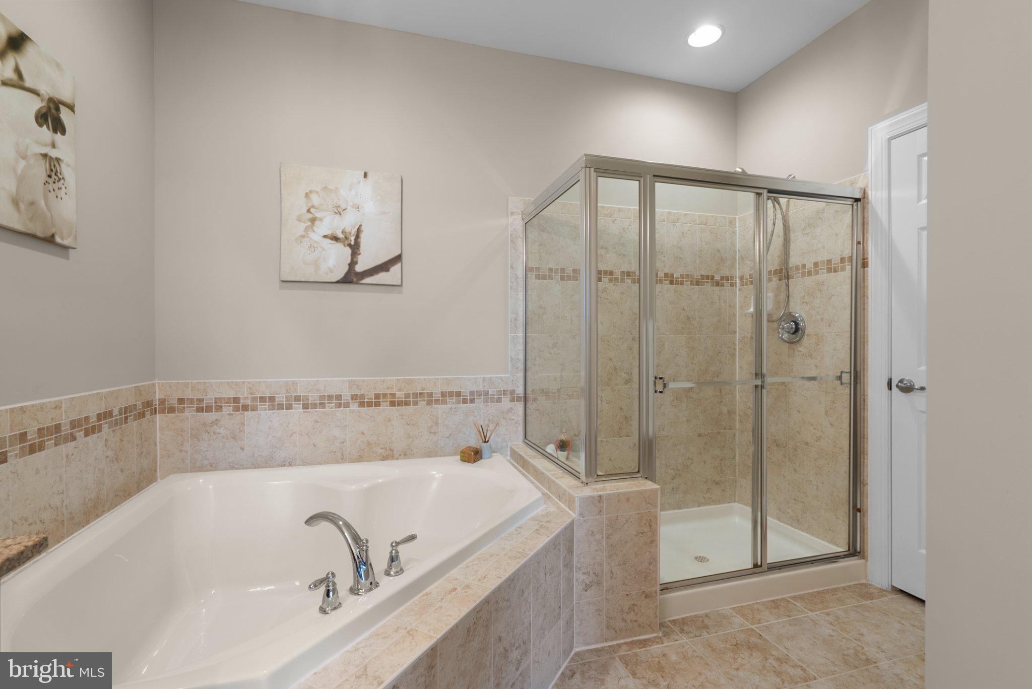 PARKLANDS AT WATKINS MILL - Residential