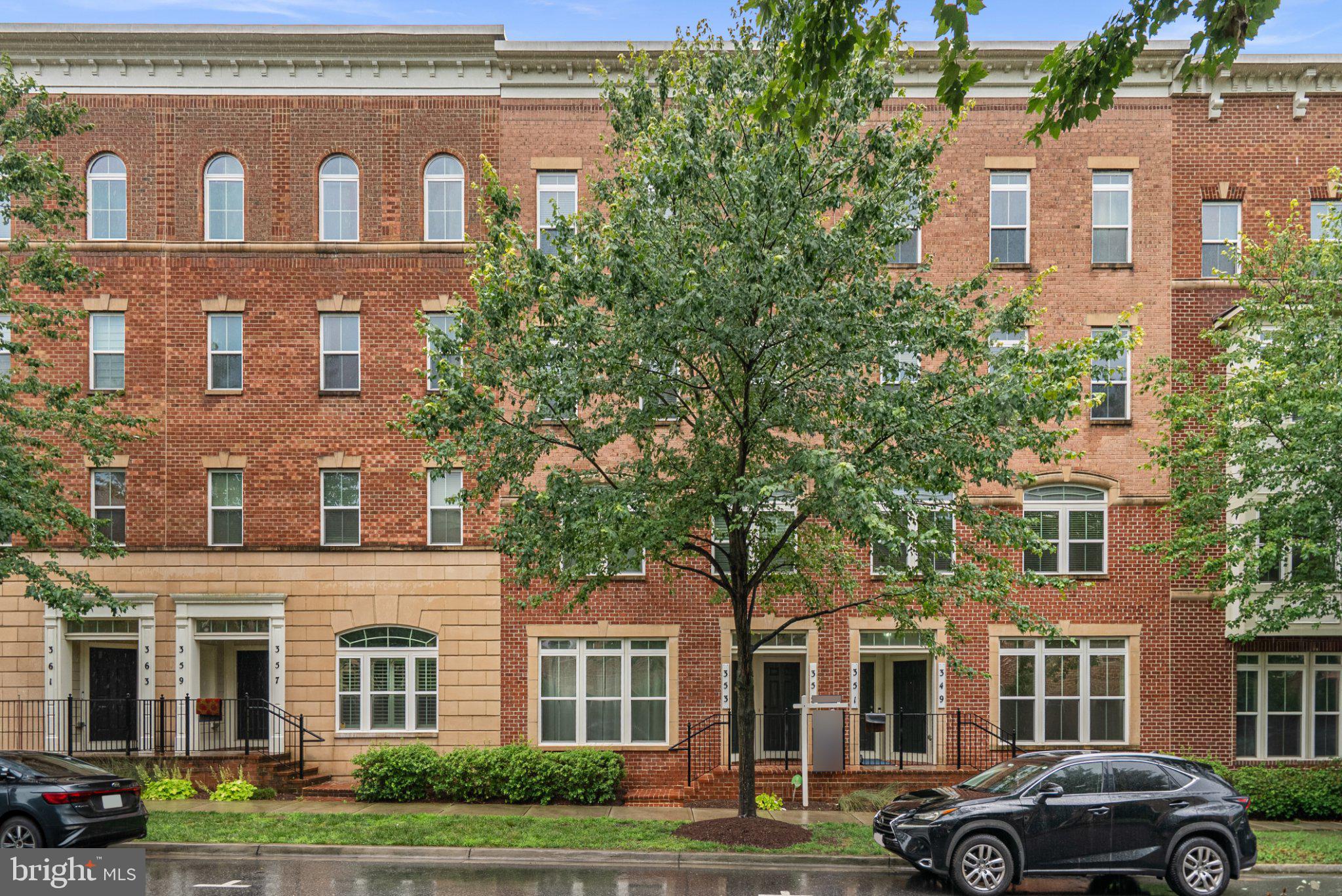 PARKLANDS AT WATKINS MILL - Residential