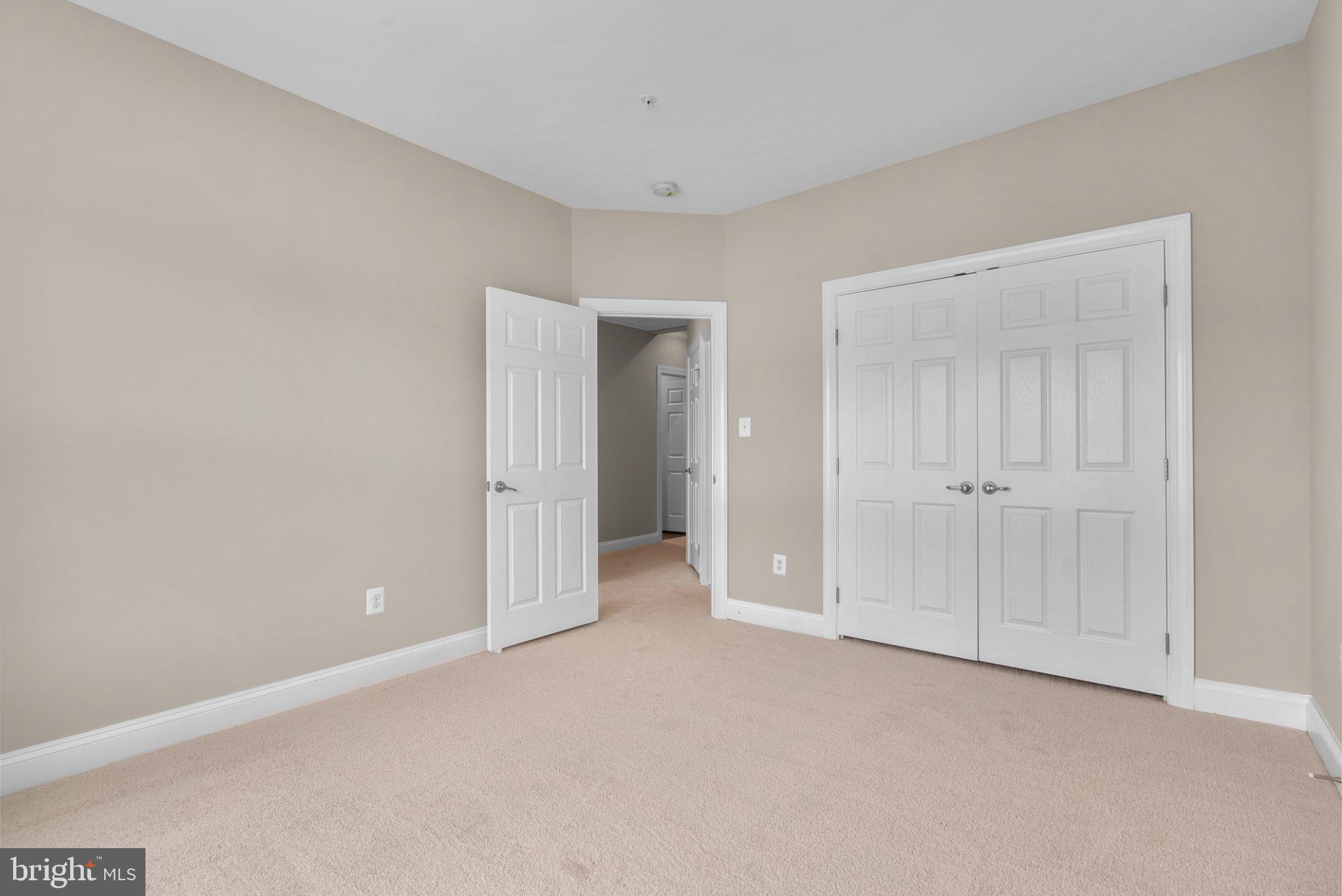 PARKLANDS AT WATKINS MILL - Residential