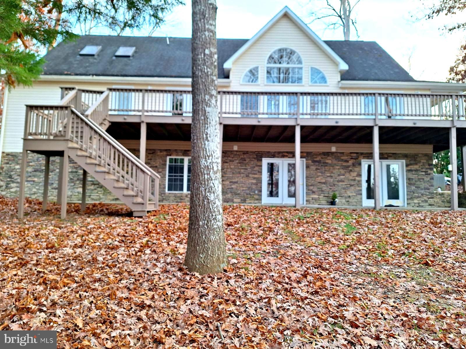 LAKE OF THE WOODS - Residential