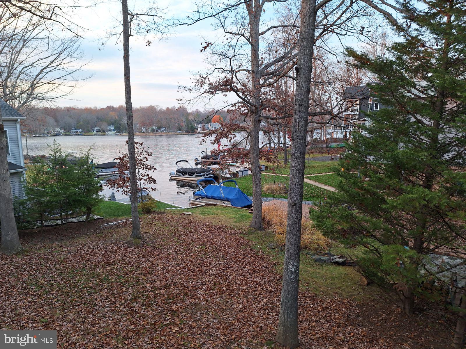 LAKE OF THE WOODS - Residential