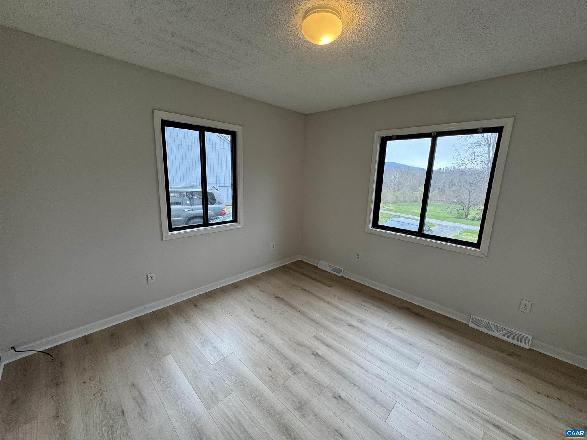 UNKNOWN - Residential Lease