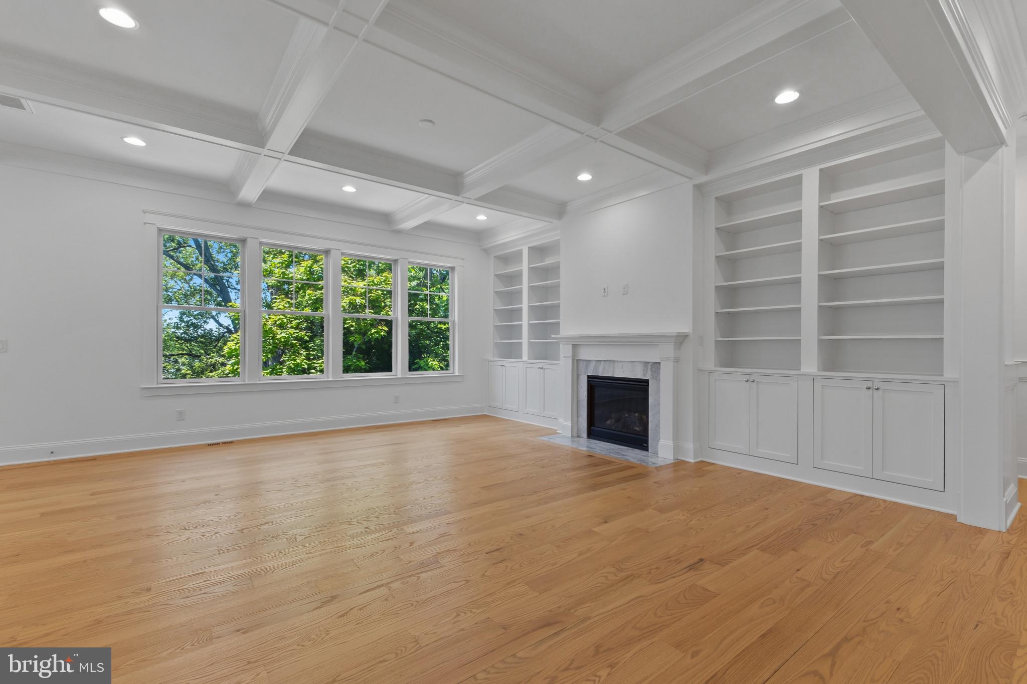 CHESTERBROOK GARDENS - Residential