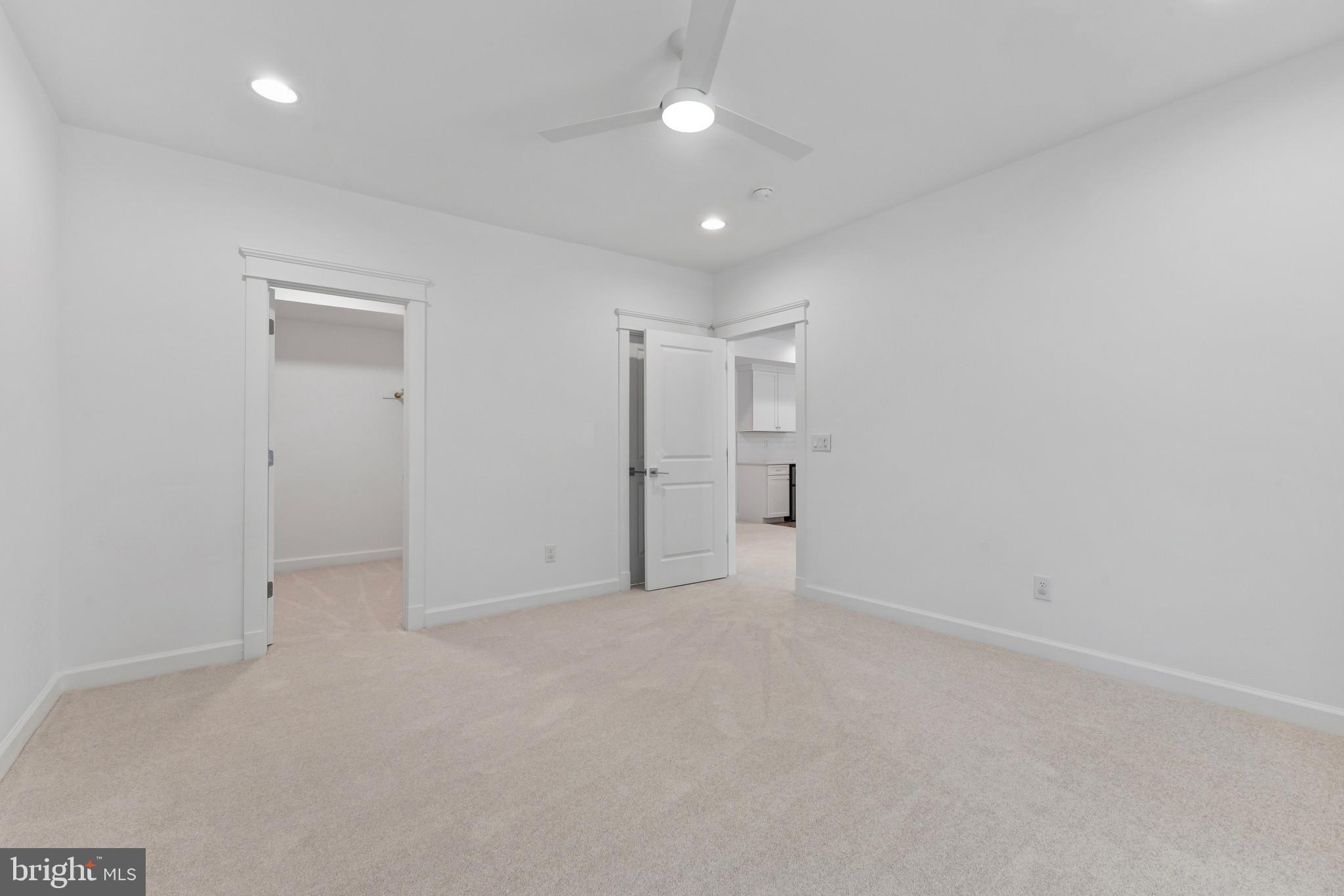 CHESTERBROOK GARDENS - Residential