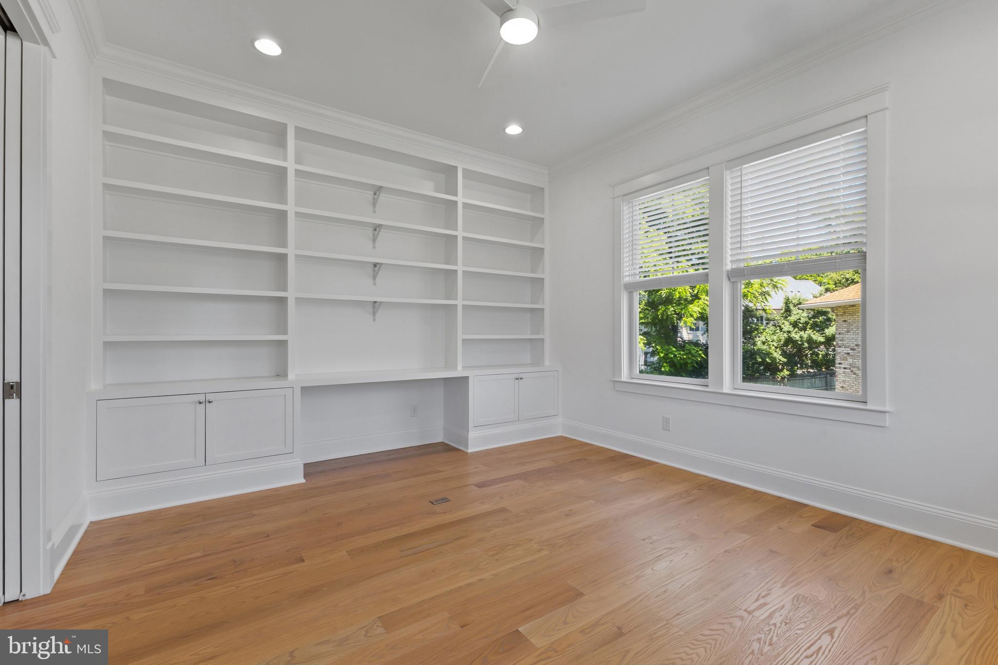 CHESTERBROOK GARDENS - Residential