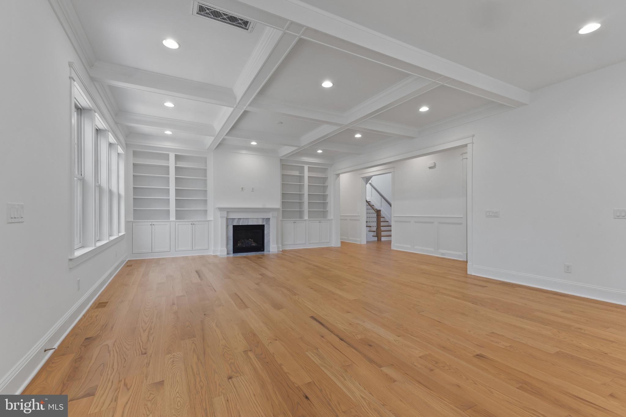 CHESTERBROOK GARDENS - Residential