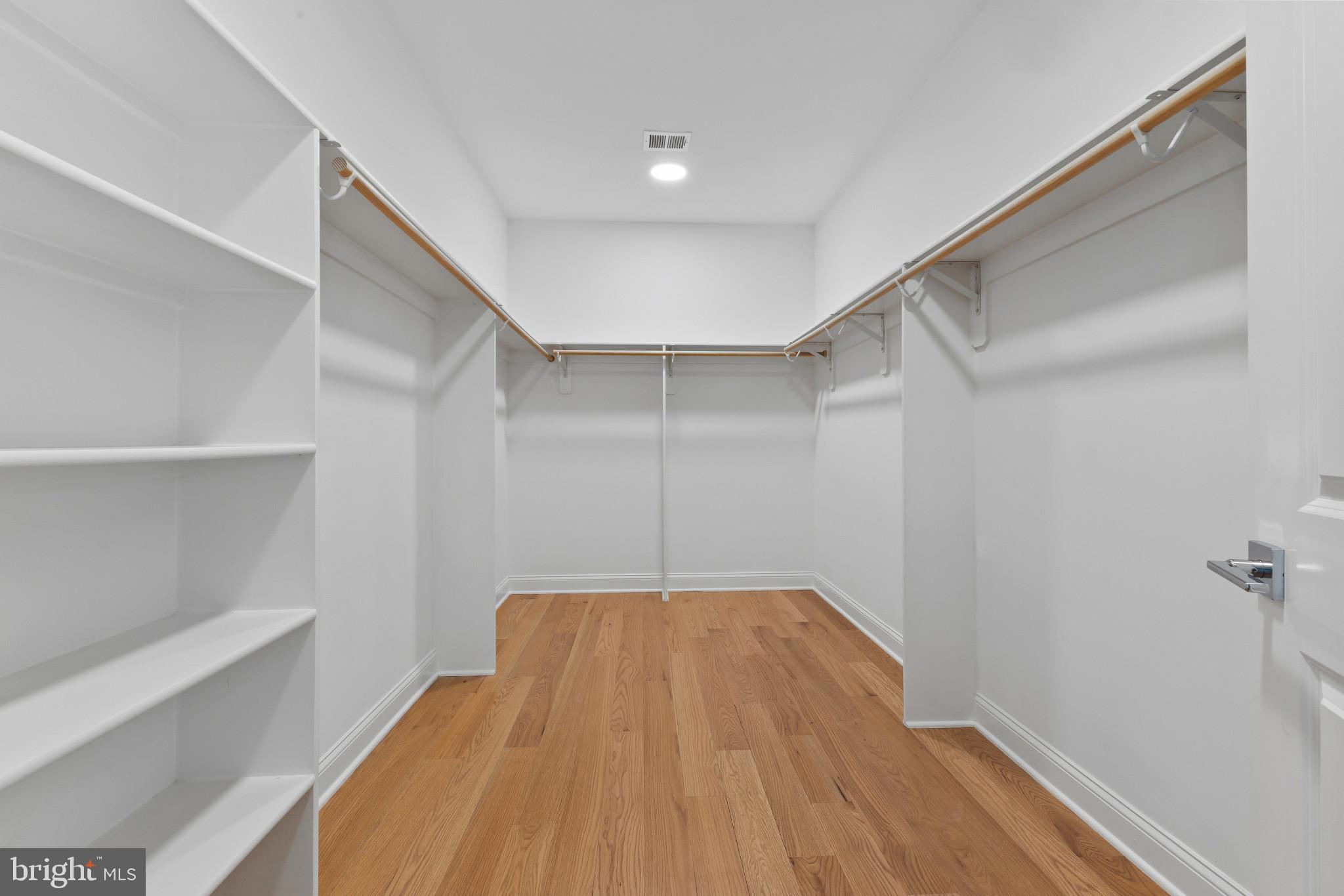 CHESTERBROOK GARDENS - Residential