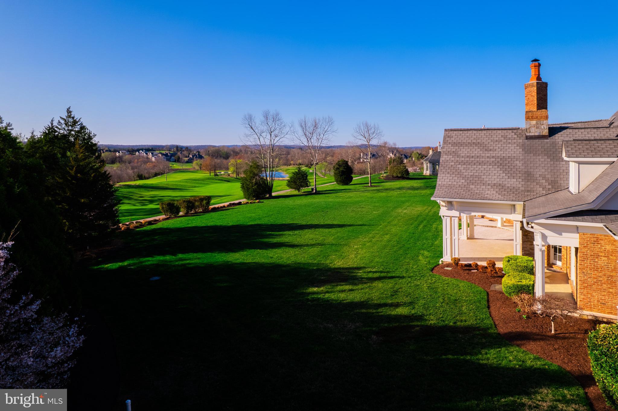 ESTATES @ CREIGHTON FARM - Residential