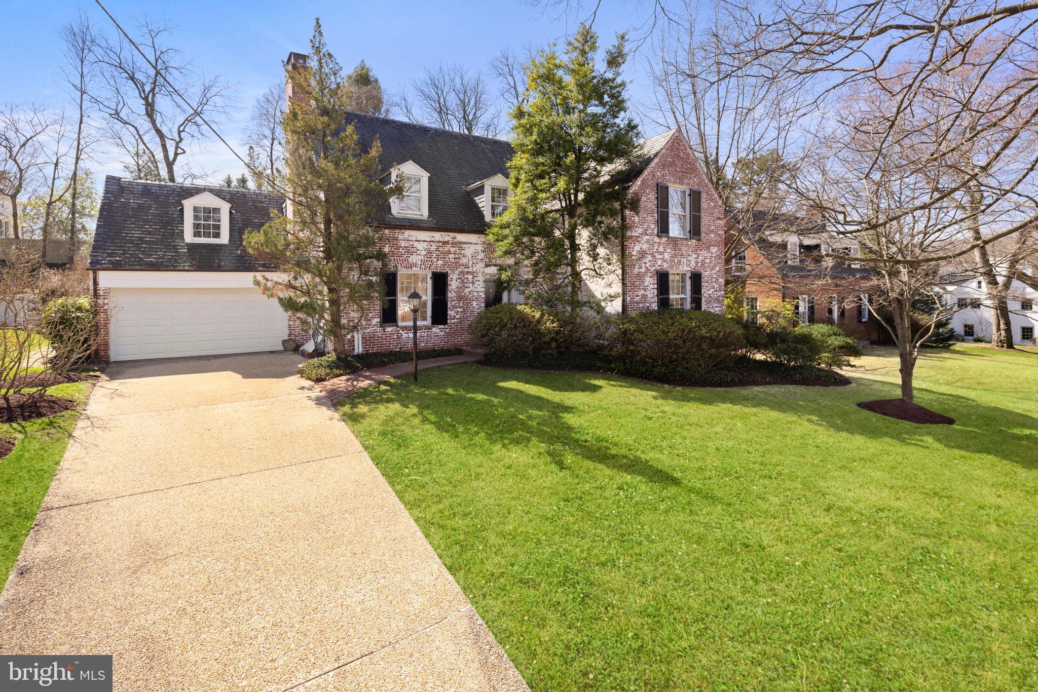 CHEVY CHASE - Residential