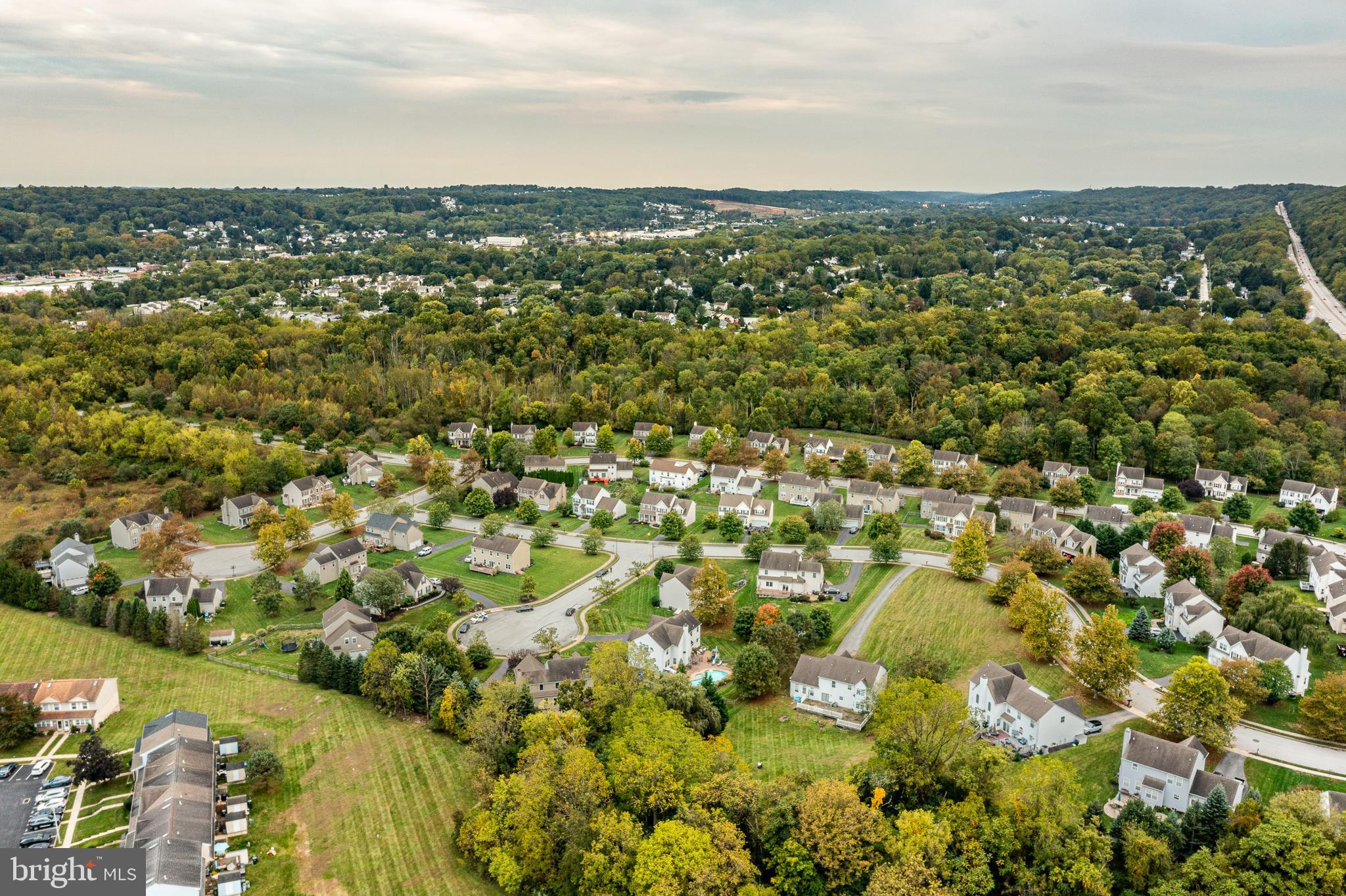 WOODS AT EDGES MILL - Residential