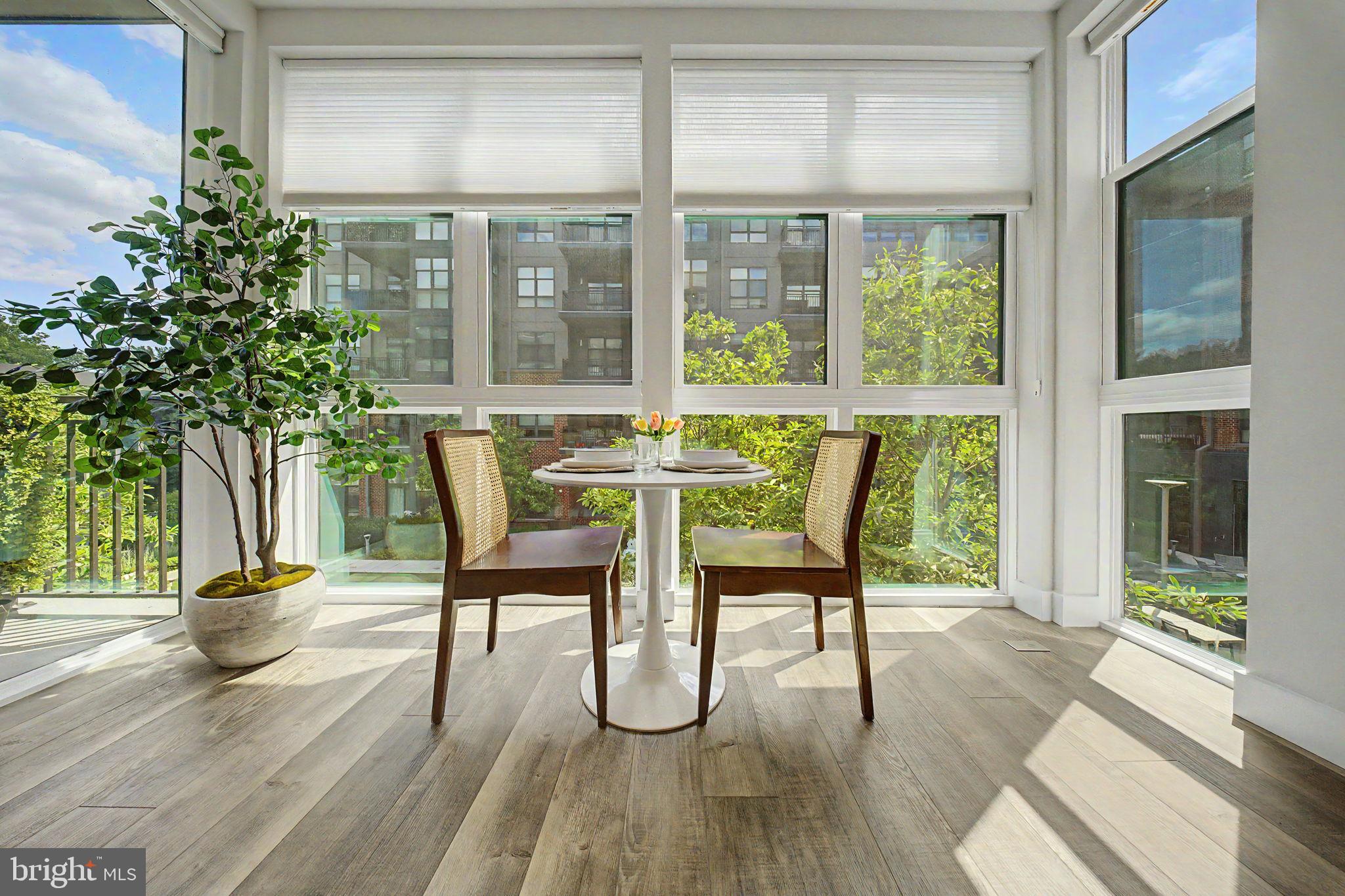 TYSONS CORNER - Residential
