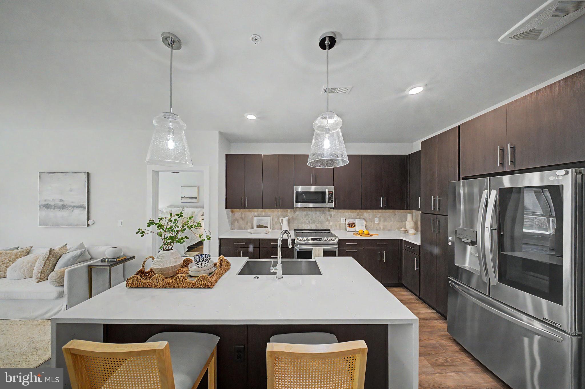 TYSONS CORNER - Residential