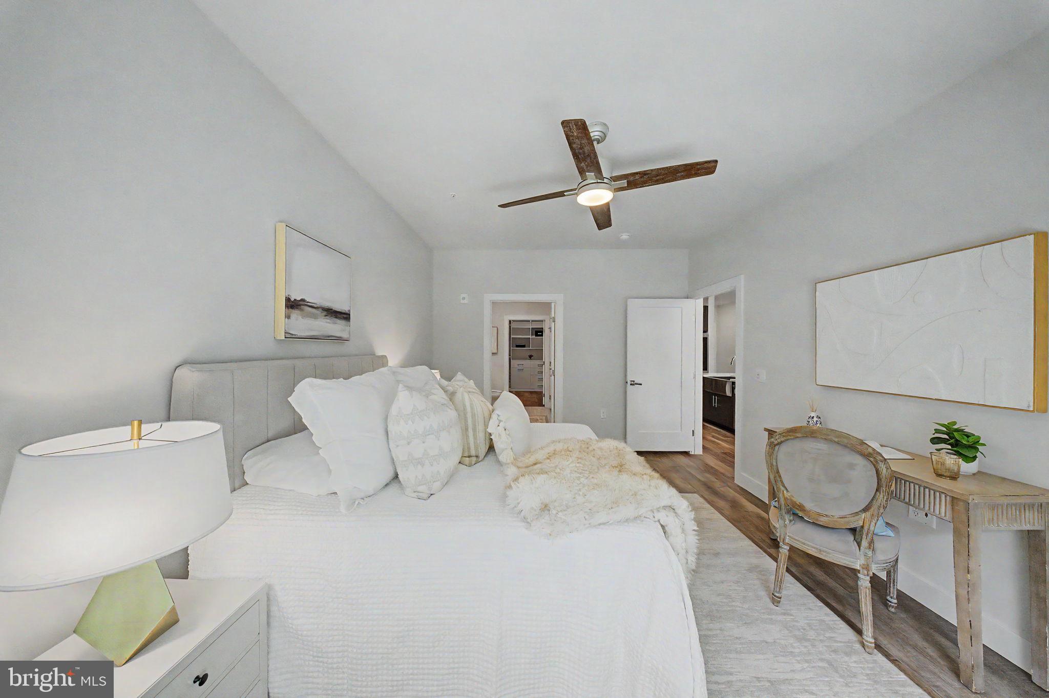 TYSONS CORNER - Residential
