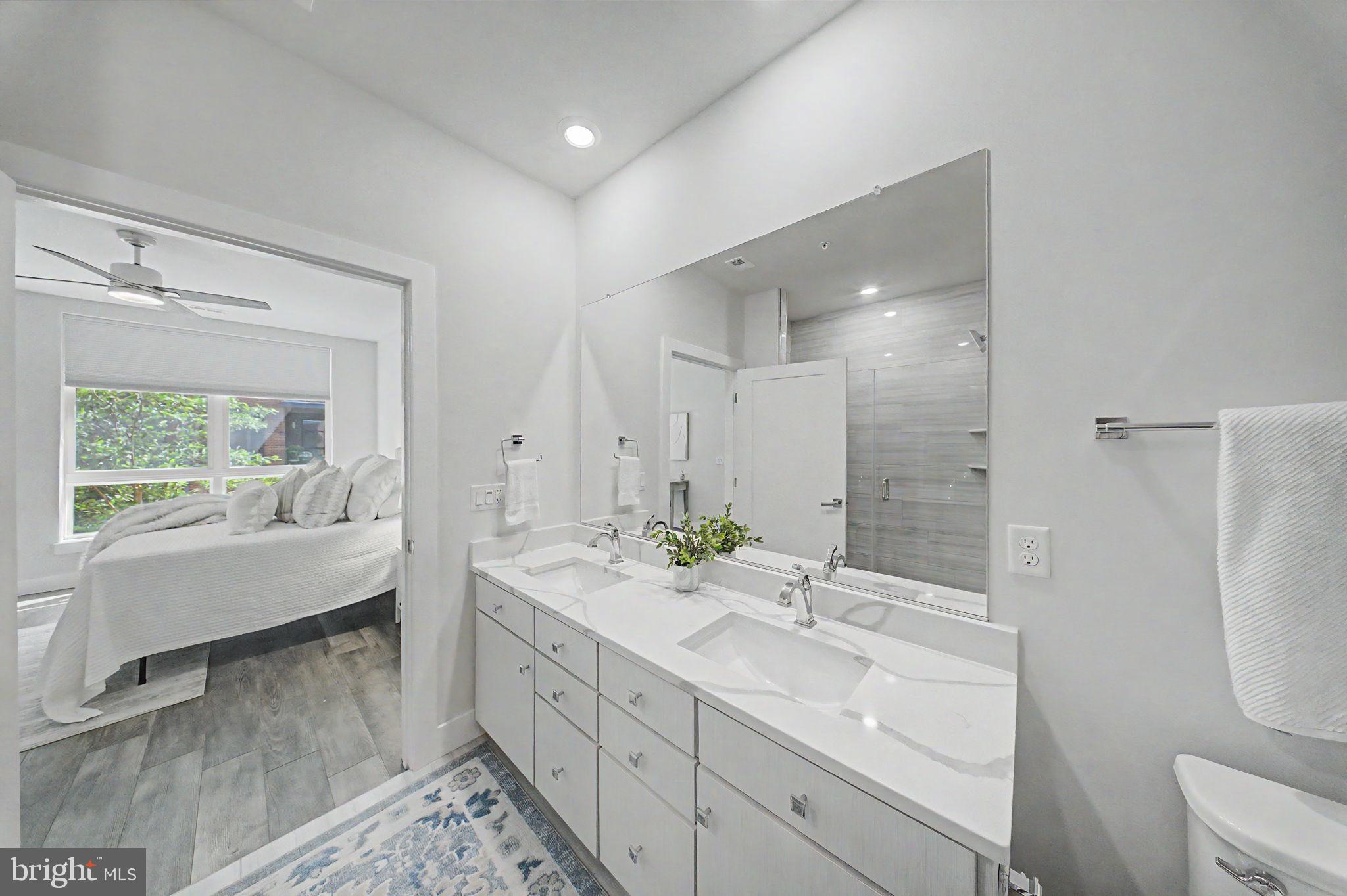 TYSONS CORNER - Residential