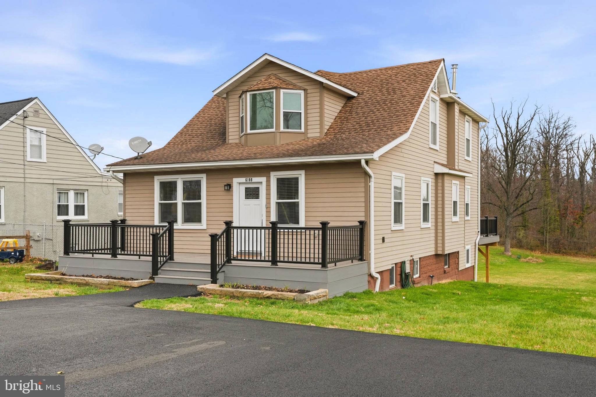 OPEN HOUSE 6/6 FROM 12:30-2:30pm!!! Chik-Fil-A will be served!!! Beautifully renovated home with 5 bedrooms & 2 full baths!!! Hdwd floors throughout w/ gorgeous kitchen! SS appliances, island, w/ new cabinets & new countertops. Main level bedroom with possible 2nd bedroom or office. Upper level consists of 4 bedrooms with the primary being big enough to be a suite. There is a brand new large front porch and driveway. Half acre back yard with 2 large sheds. This home will impress any buyer out there!