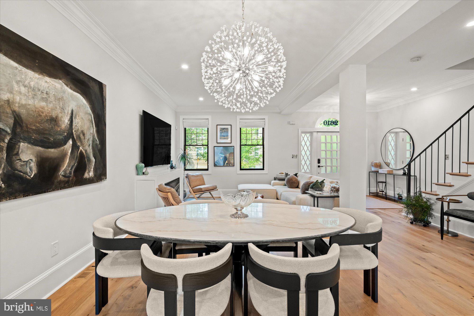 WOODLEY PARK - Residential