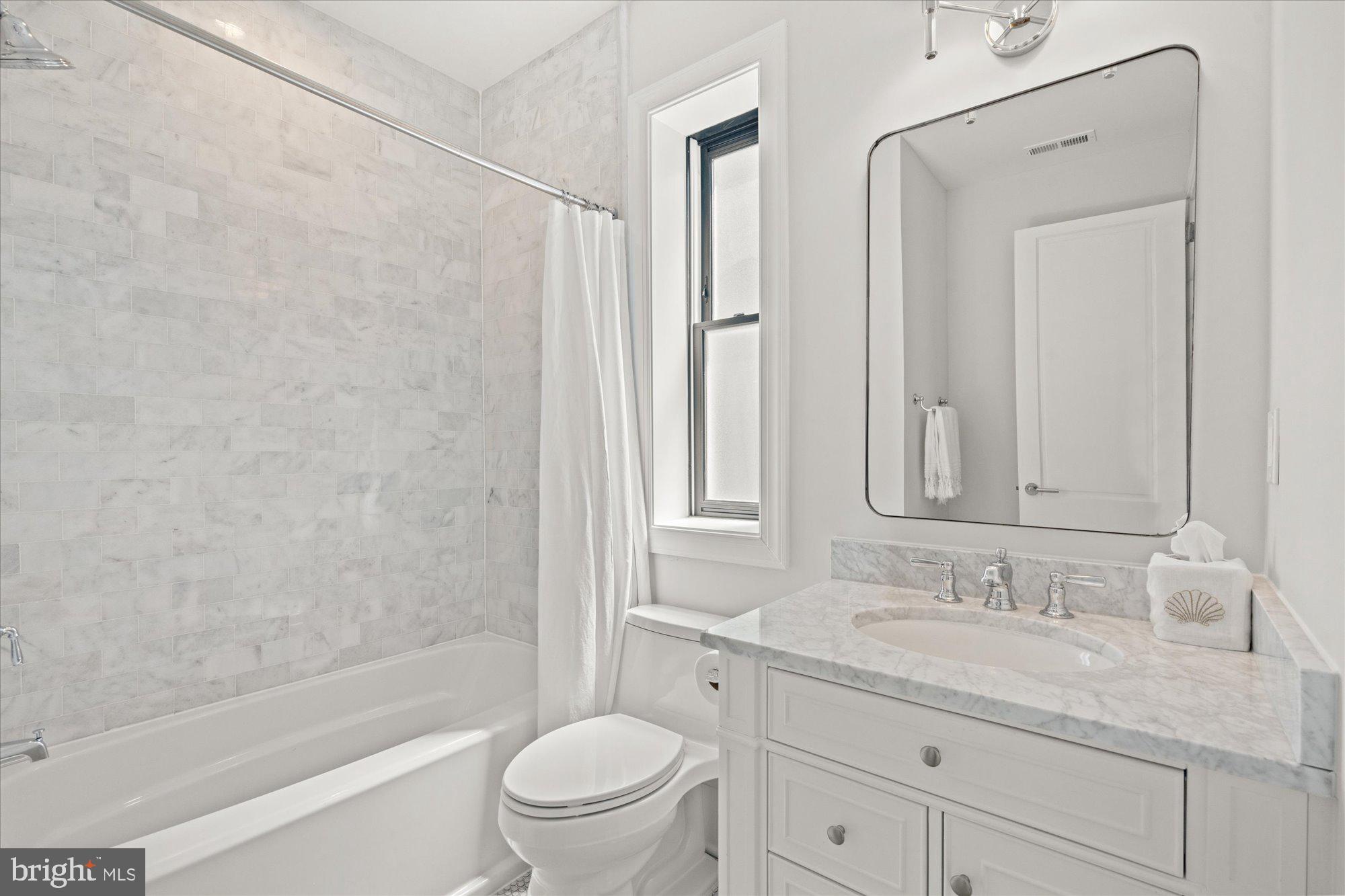 WOODLEY PARK - Residential