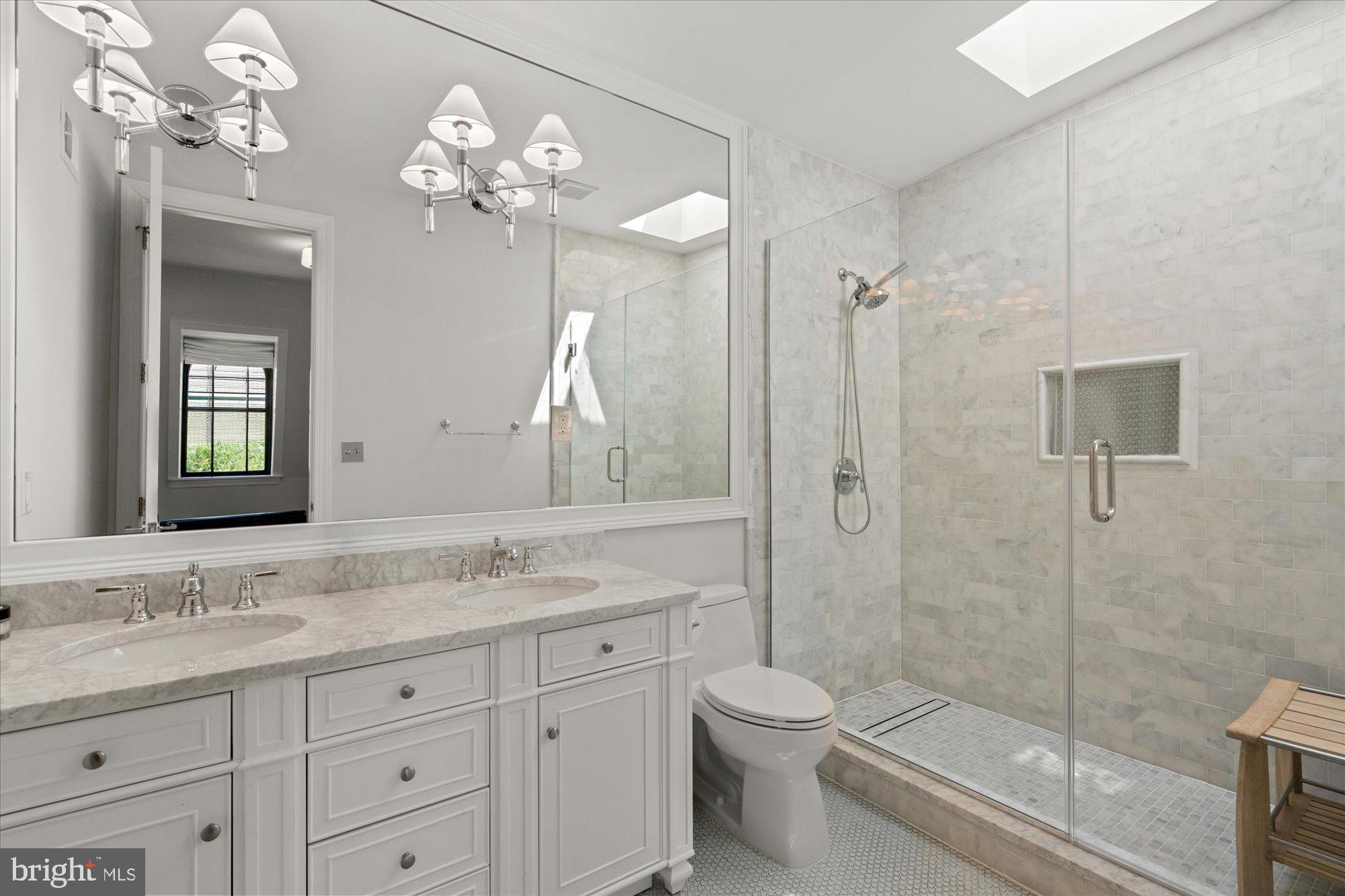 WOODLEY PARK - Residential