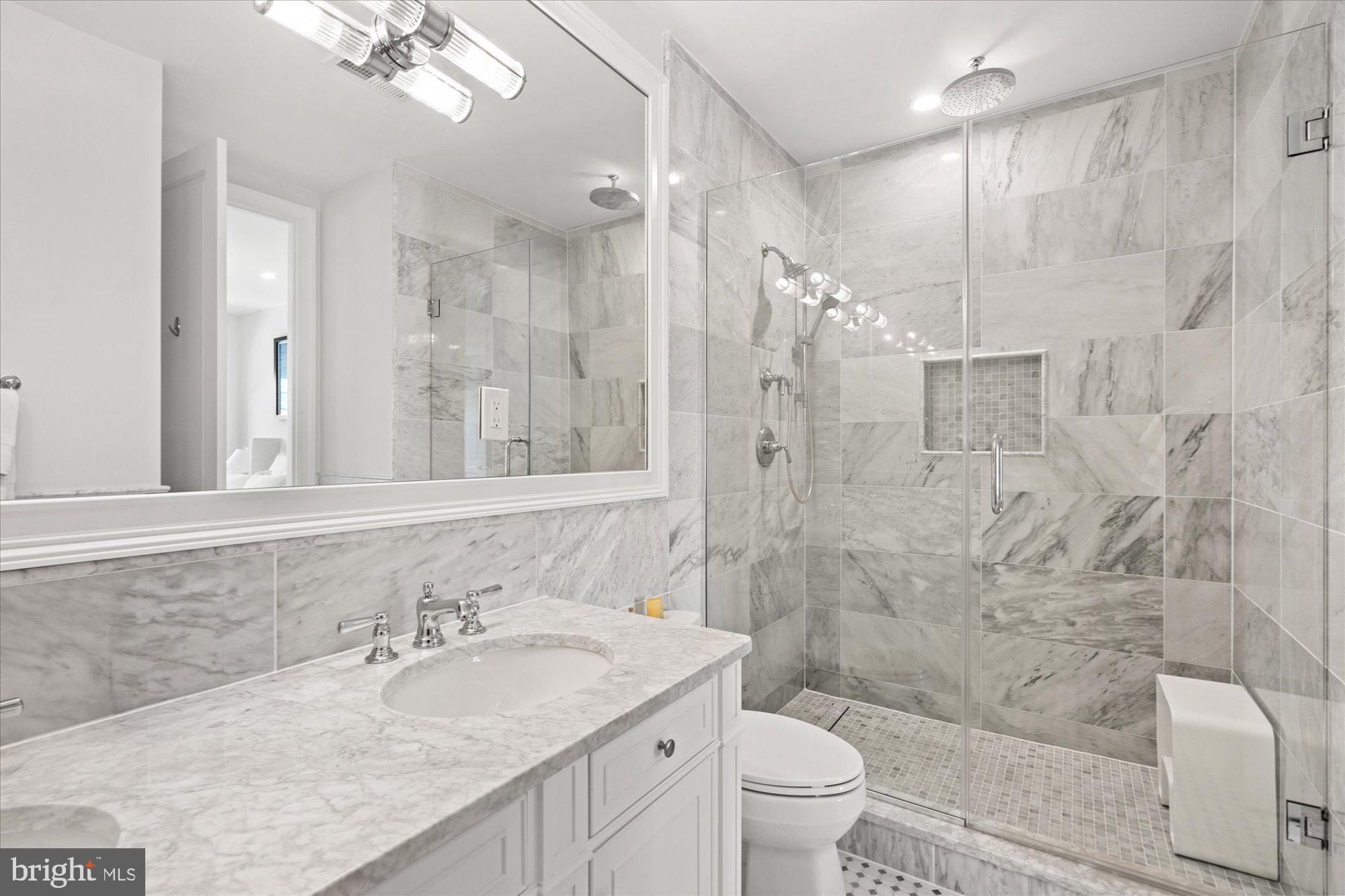 WOODLEY PARK - Residential