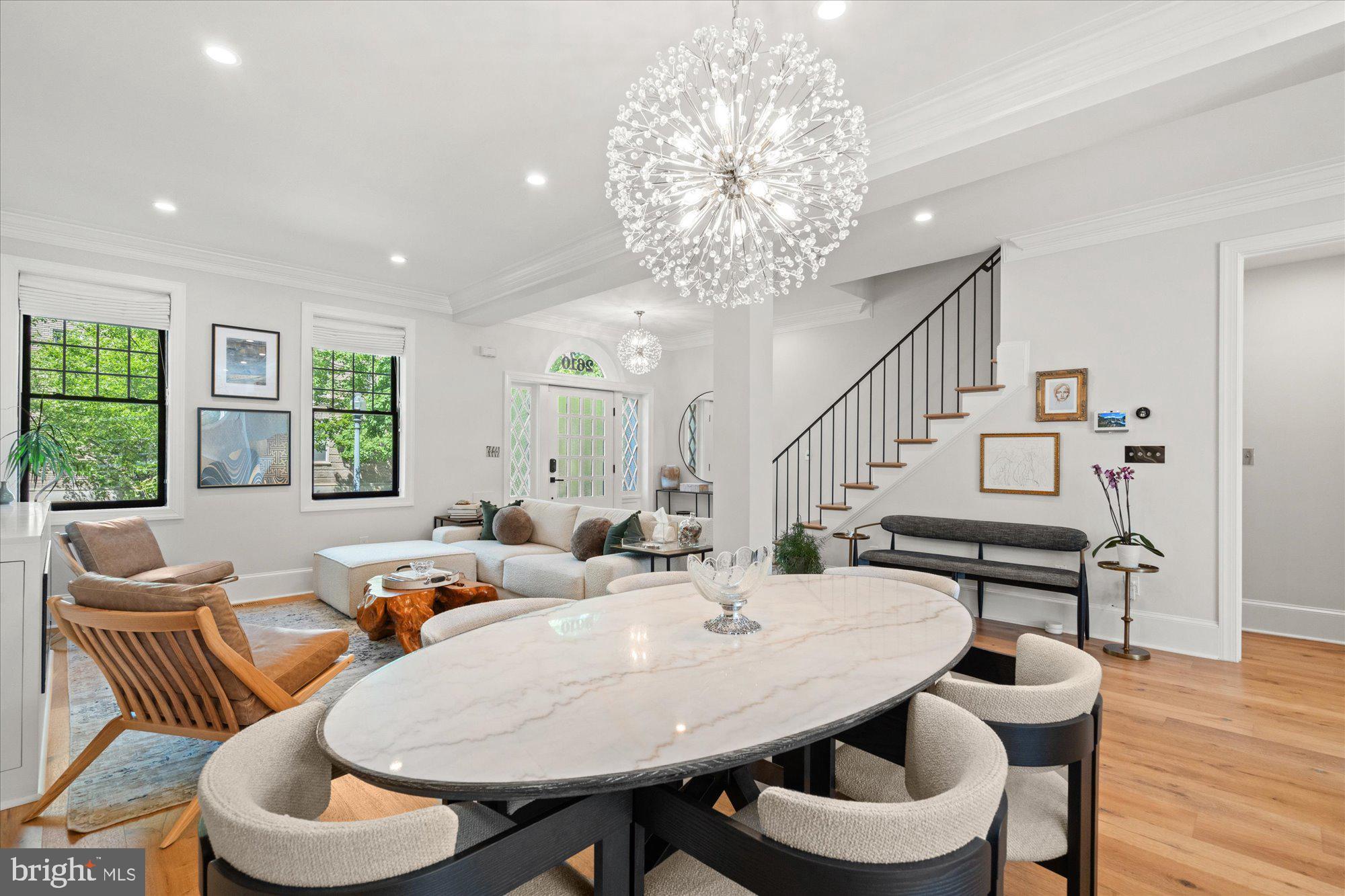 WOODLEY PARK - Residential