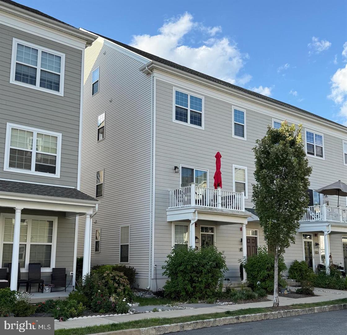 Beautiful and spacious Delaware Loft model offering over 2,000 sq. ft. of living space in the desirable Waterside community. This rare townhouse includes a PRIVATE ELEVATOR, two large bedrooms with en-suite baths, and an expansive loft level. The loft can easily serve as a third bedroom/master suite with its own powder room, walk-in closet, and access to a private deck. Additional highlights include a gourmet kitchen with granite countertops, laminate flooring, open-concept living and dining areas, separate laundry room with washer and dryer, and WATER VIEWS from living room and second bedroom. The Waterside community also features its own breakfast and dinner café, known for amazing coffee and delicious food, adding to the convenience and charm of the neighborhood. INVESTMENT OPPORTUNITY: The property is currently tenant-occupied through September 2026, with reliable tenants paying $2,900/month who are open to staying—making this a turnkey, low-maintenance investment.Whether you’re looking to expand your portfolio or find a unique home with modern conveniences and scenic surroundings, this property checks all the boxes.