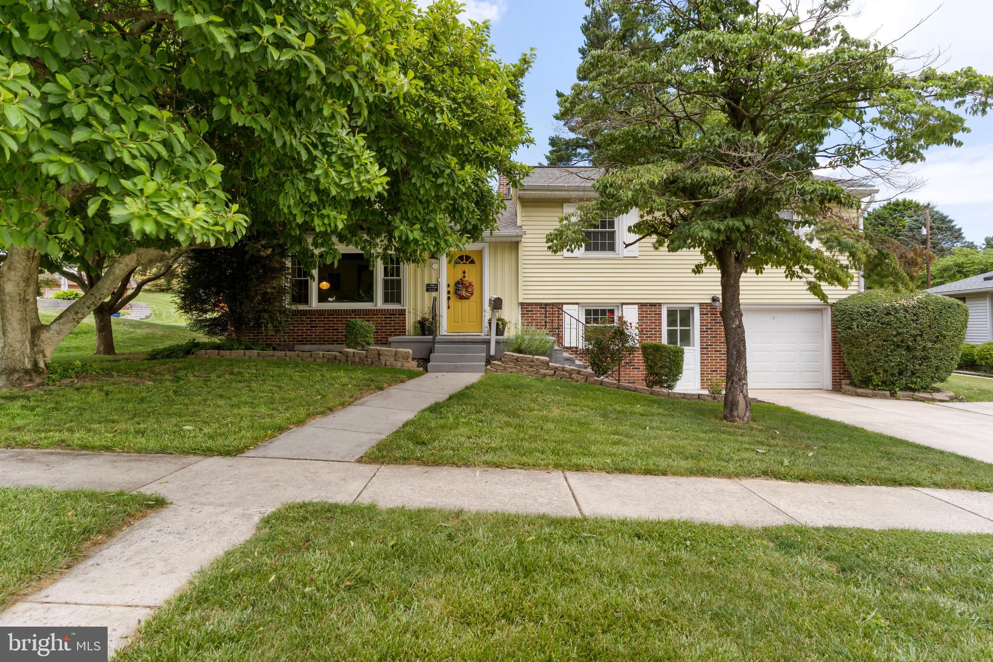 LONG MEADOWS - Residential