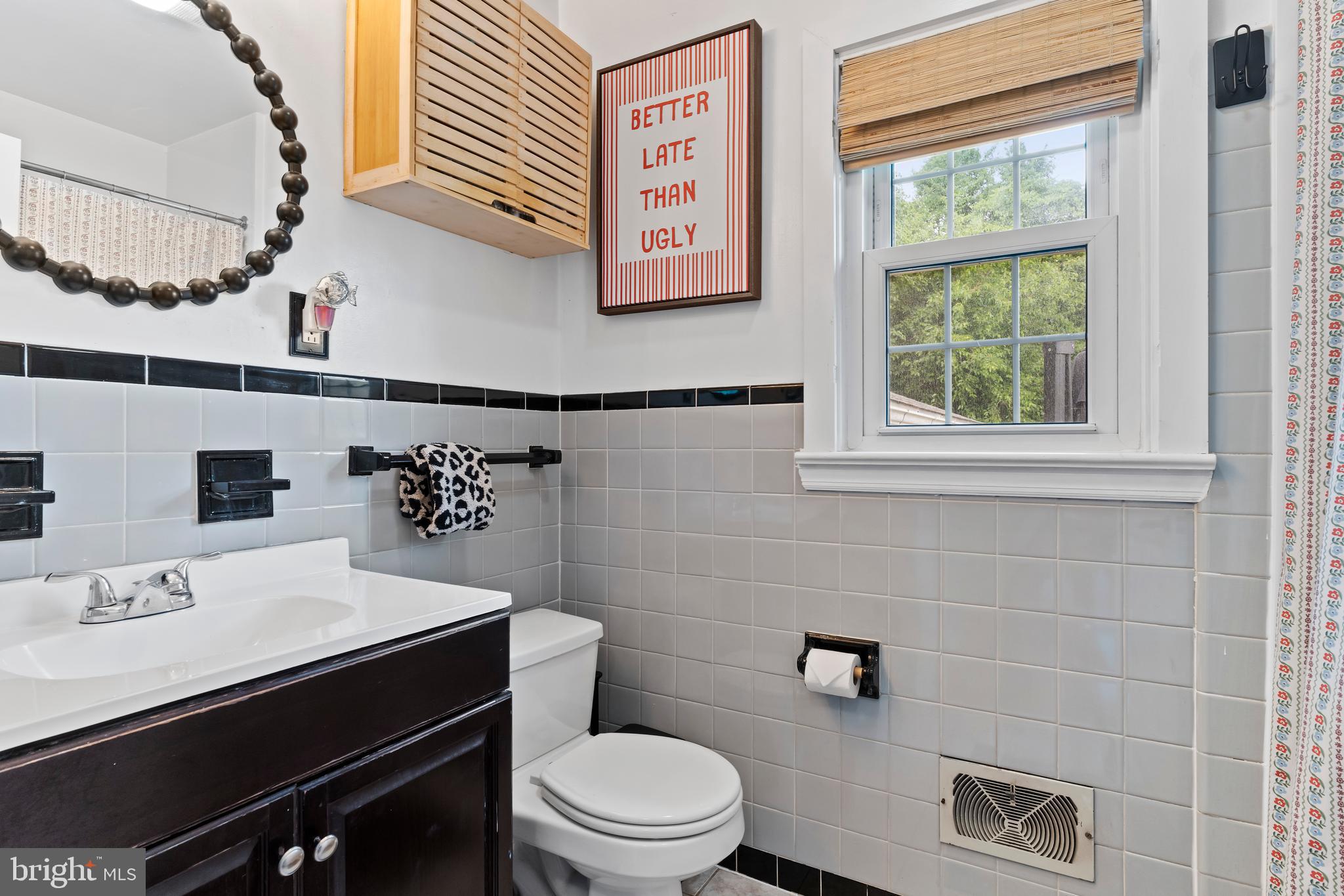 LONG MEADOWS - Residential