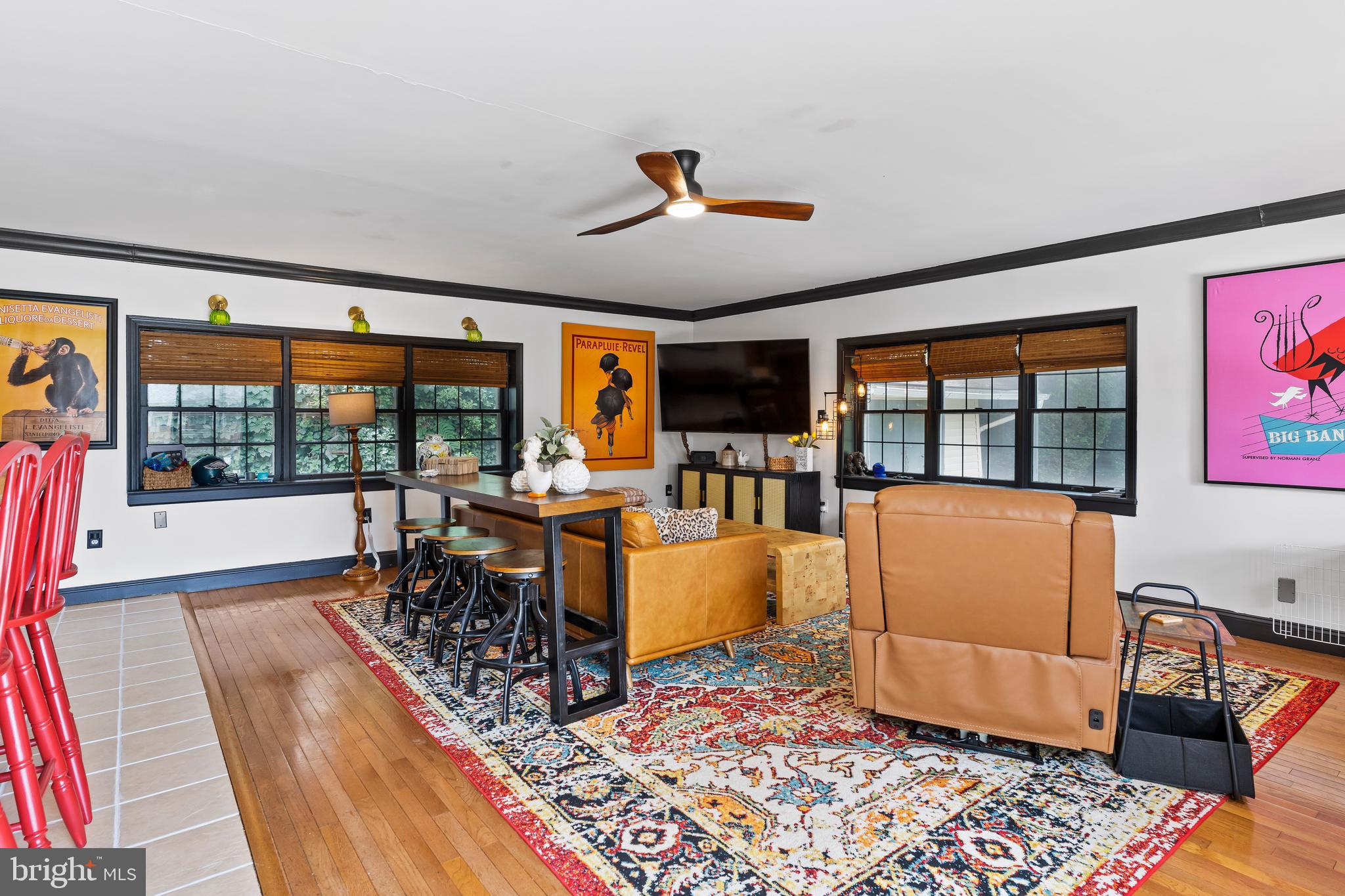 LONG MEADOWS - Residential