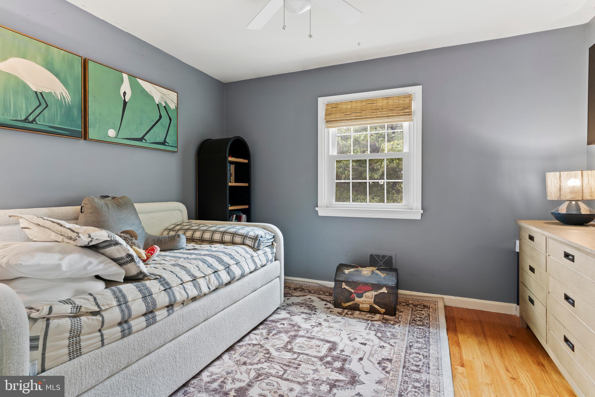 LONG MEADOWS - Residential