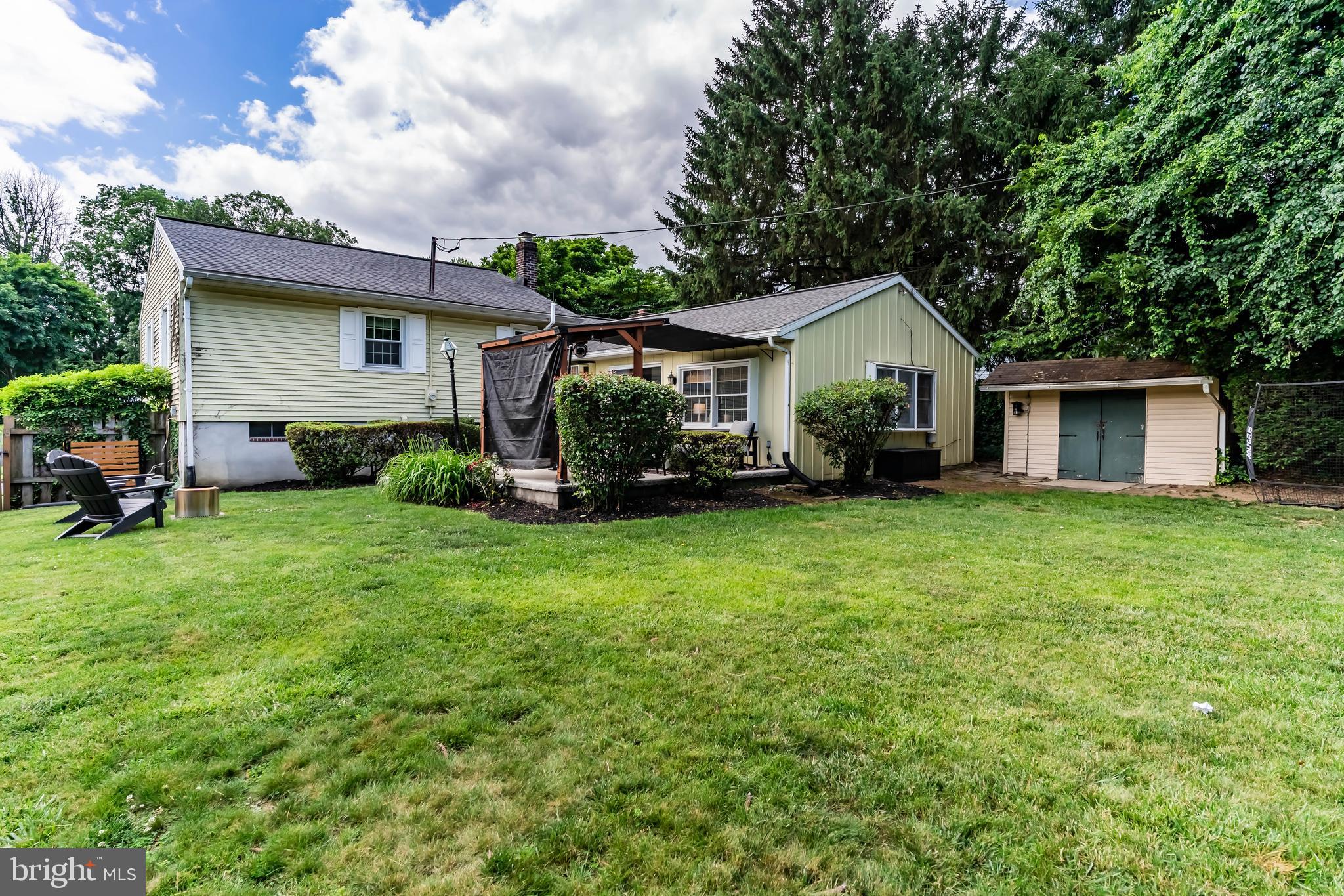 LONG MEADOWS - Residential