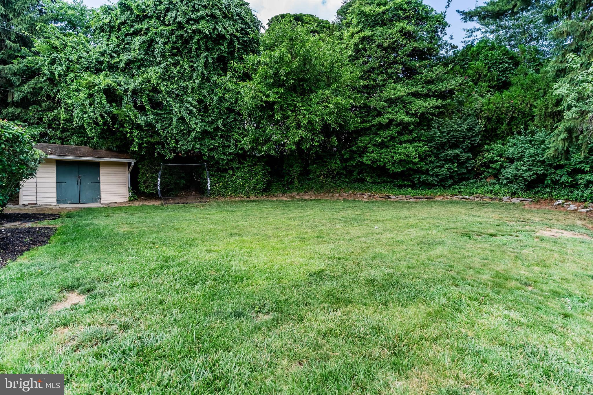 LONG MEADOWS - Residential