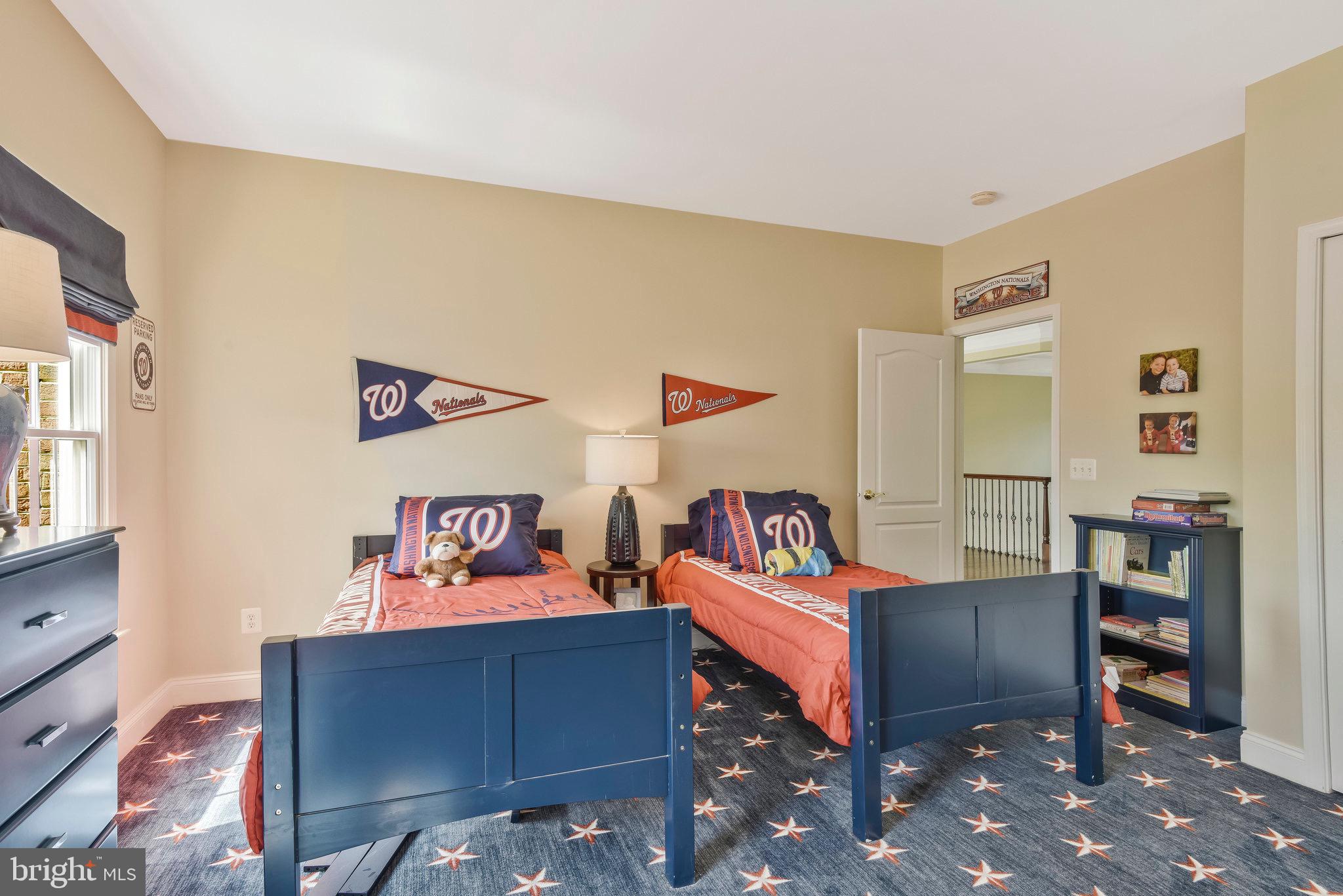 DOMINION VALLEY COUNTRY CLUB - Residential