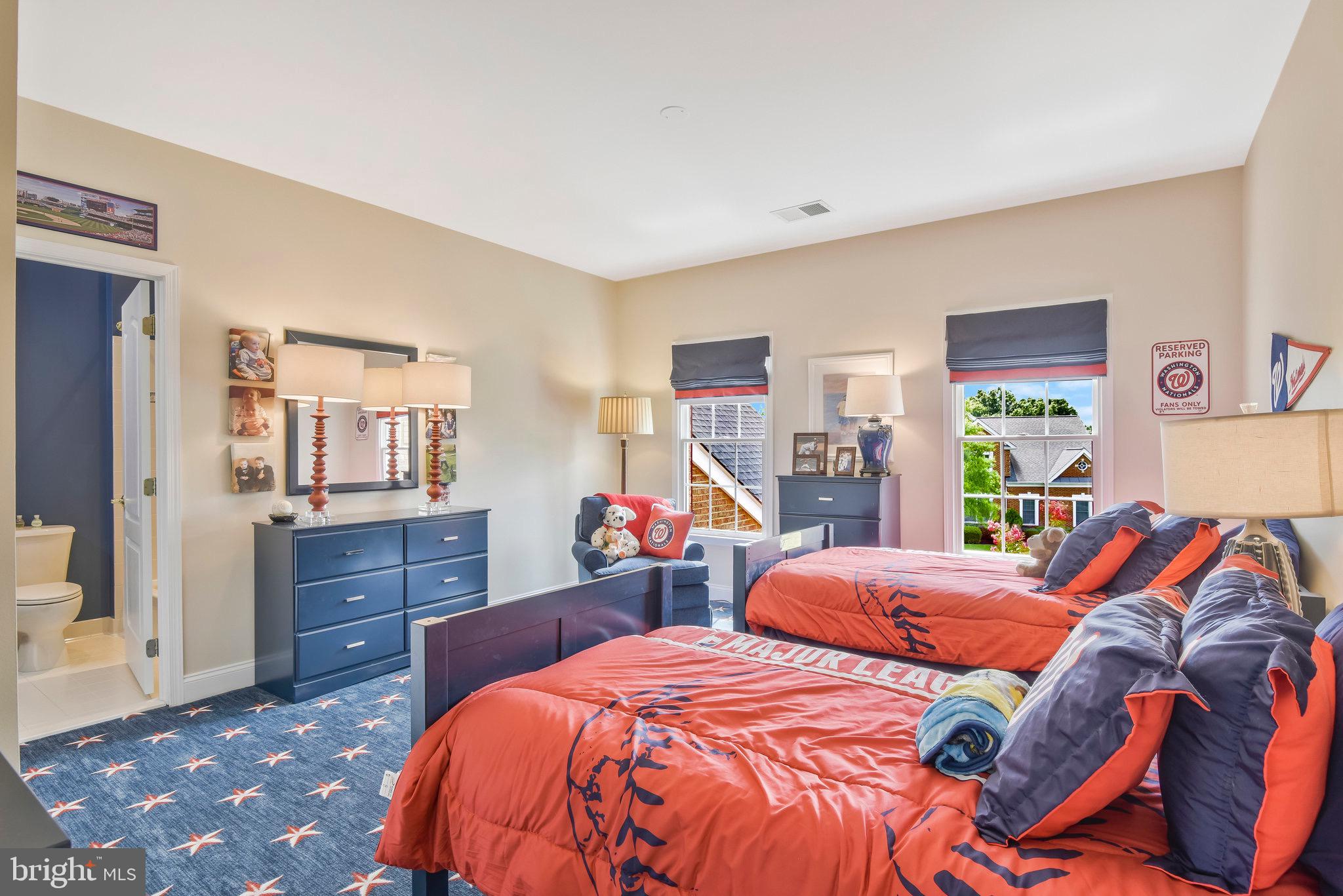 DOMINION VALLEY COUNTRY CLUB - Residential