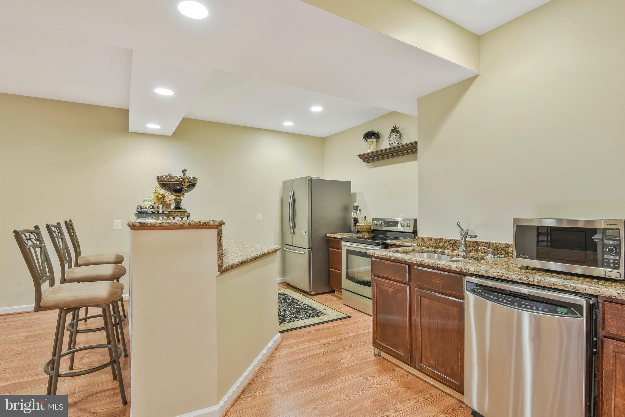DOMINION VALLEY COUNTRY CLUB - Residential