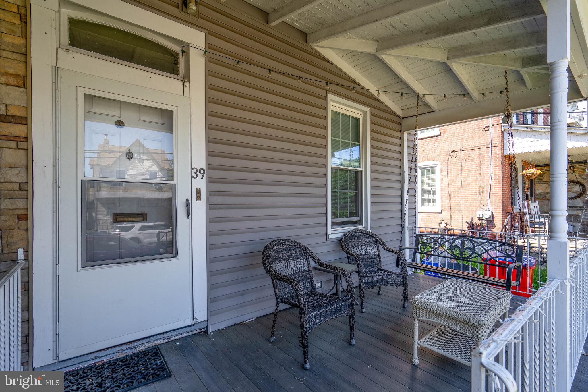 ROCKLEDGE - Residential Income