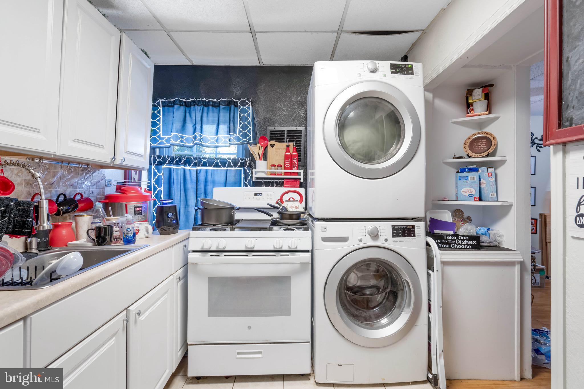 ROCKLEDGE - Residential Income