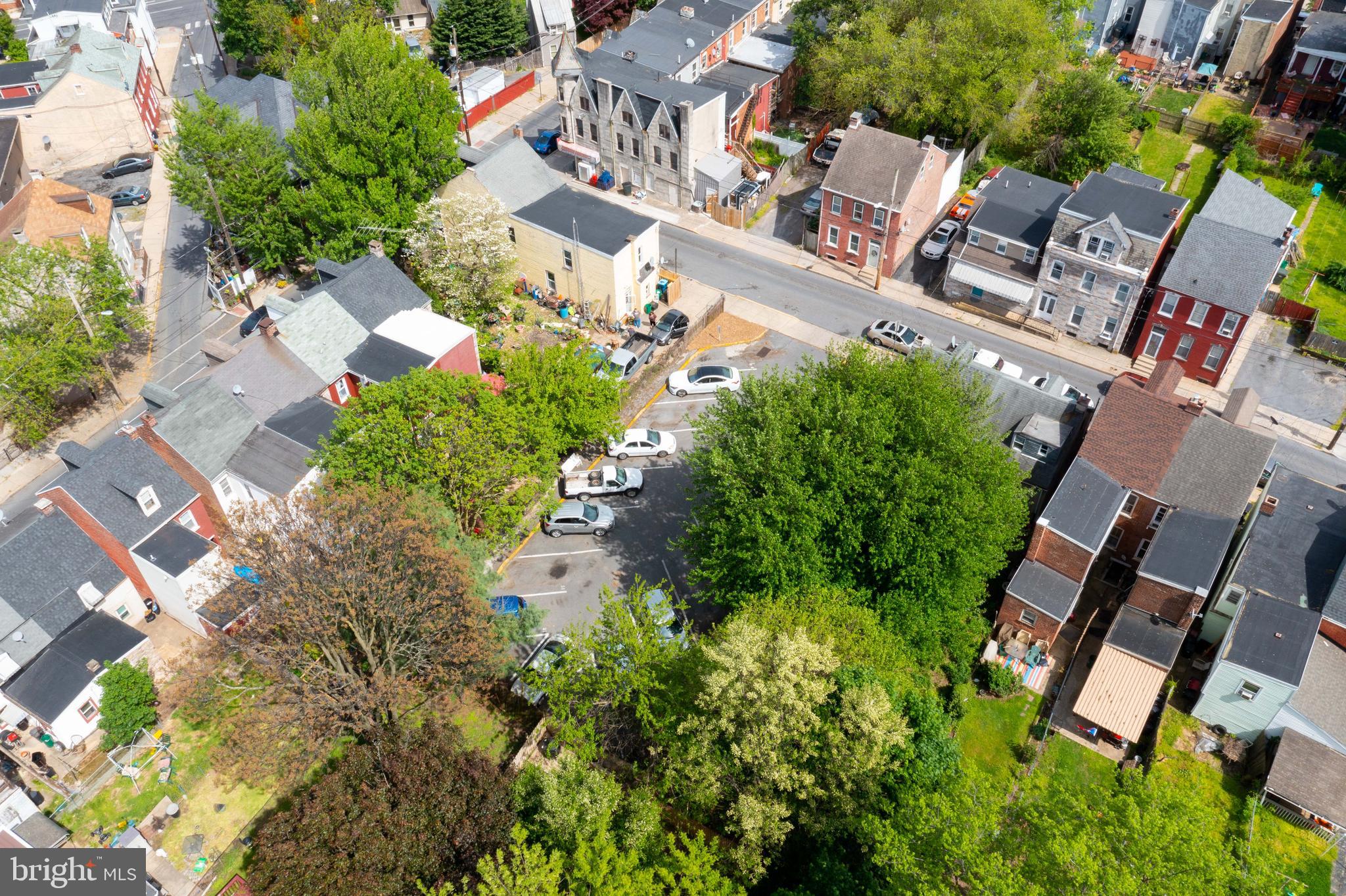 CABBAGE HILL - Commercial Sale