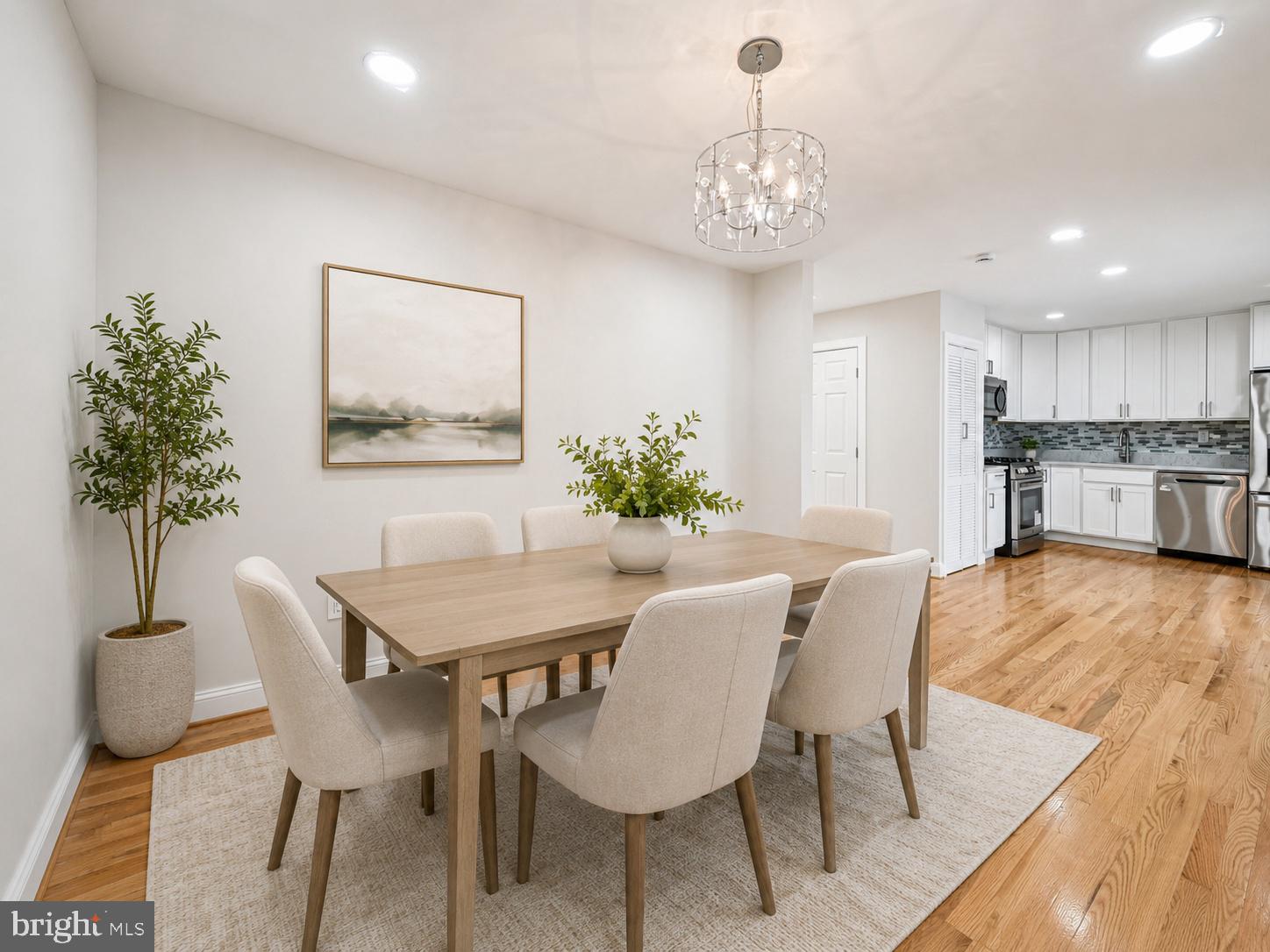 CARROLL SQUARE - Residential