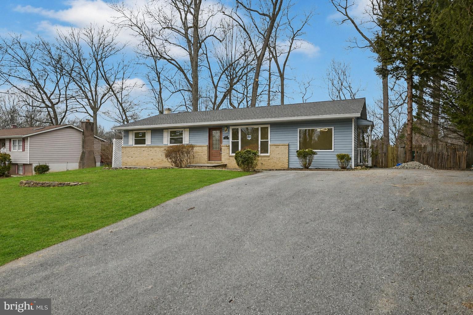 CARROLL SQUARE - Residential