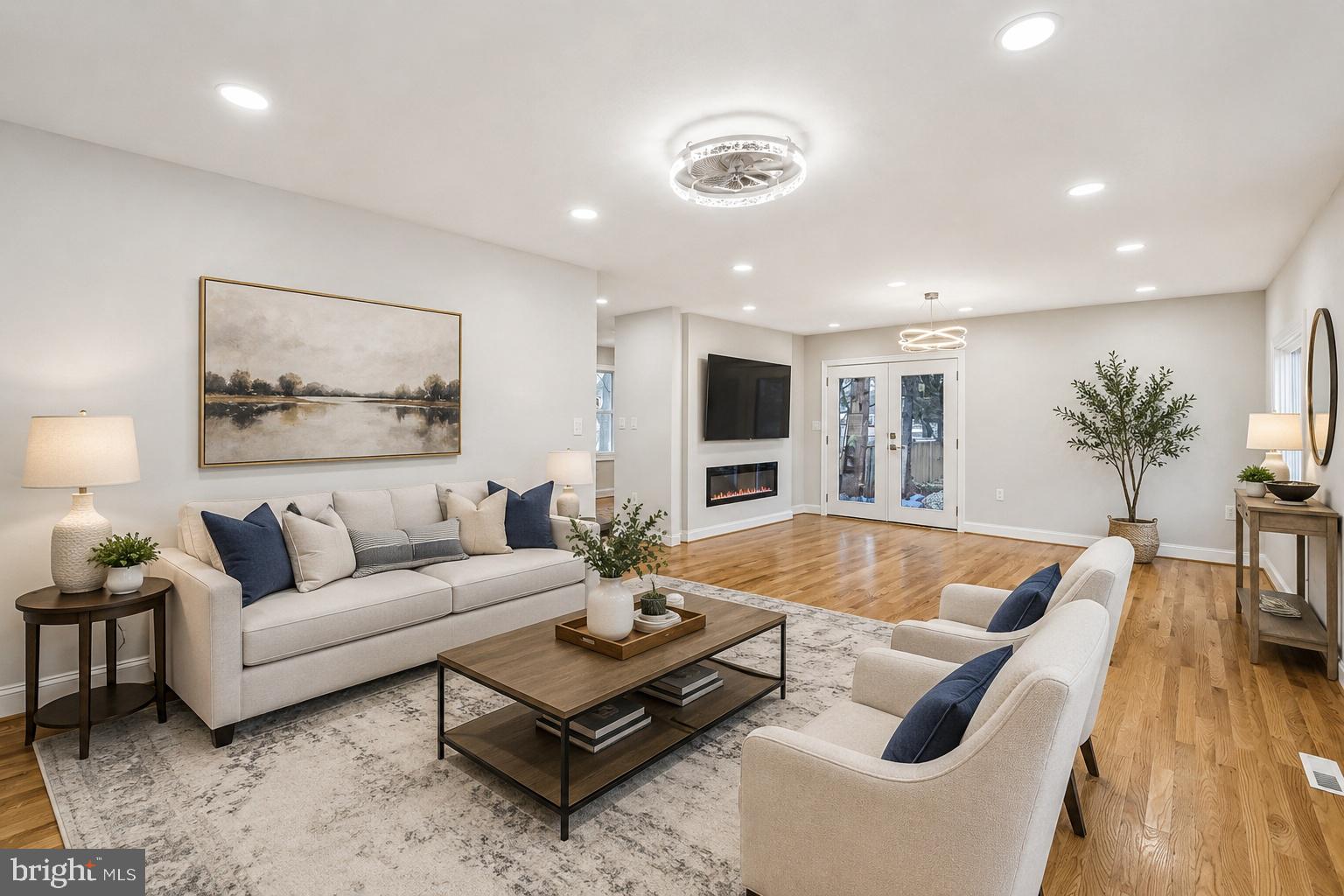 CARROLL SQUARE - Residential