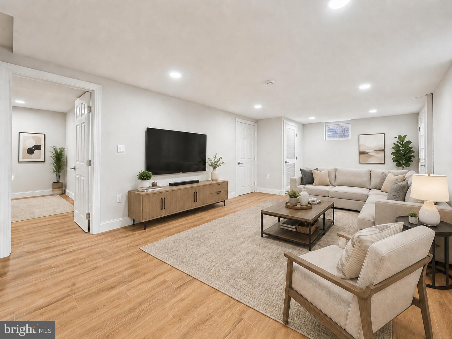 CARROLL SQUARE - Residential