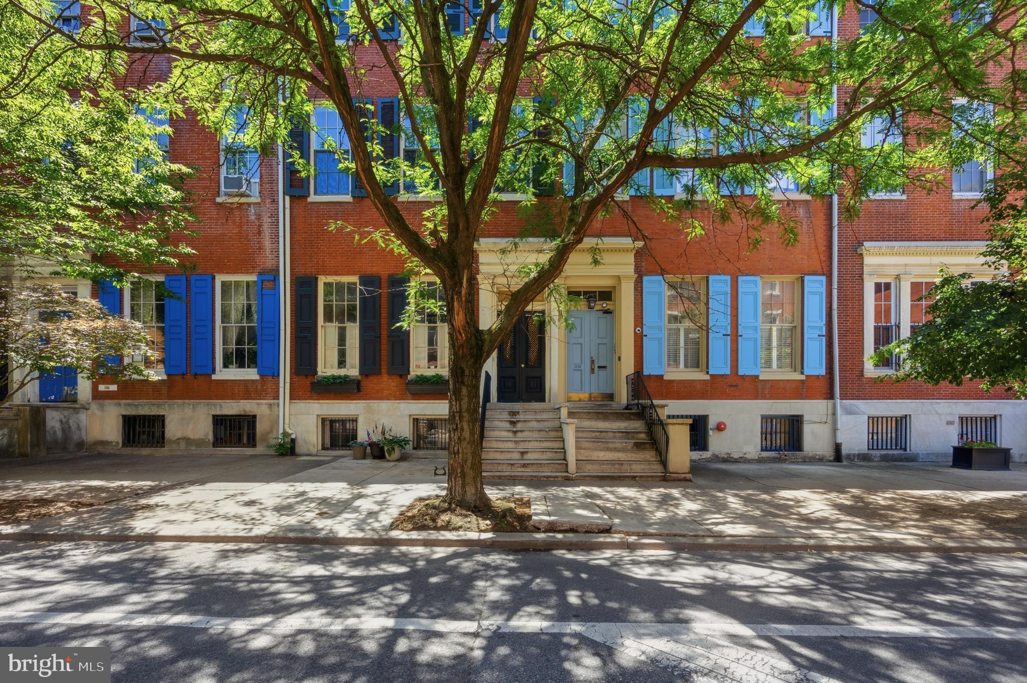 WASHINGTON SQ - Residential